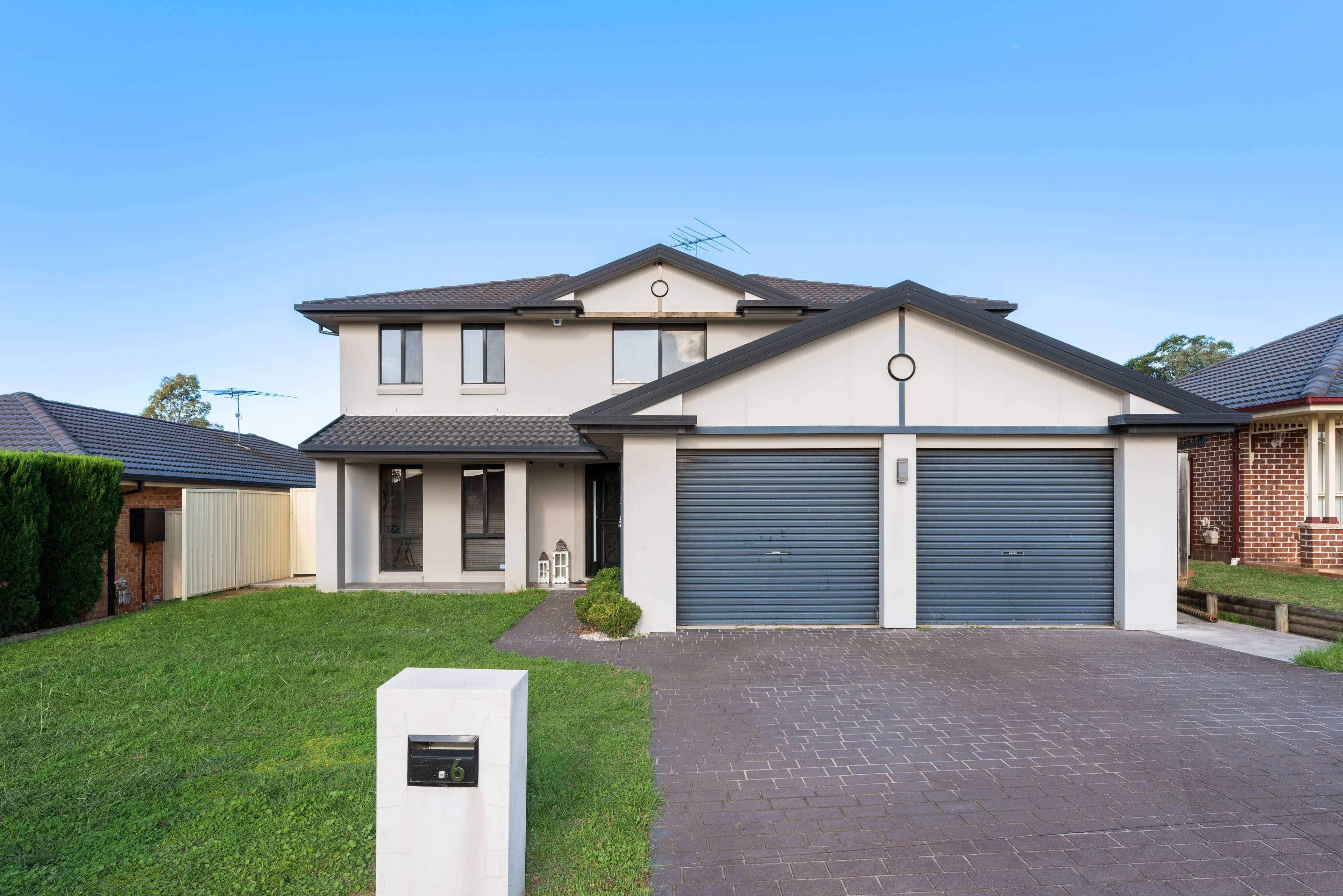 6 Montgomery Circuit, Narellan Vale - Image 1