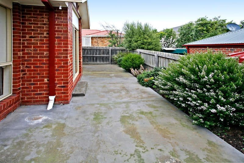 12  Shiraz Drive, WAURN PONDS VIC 3216, Waurn Ponds - Thumbnail 8