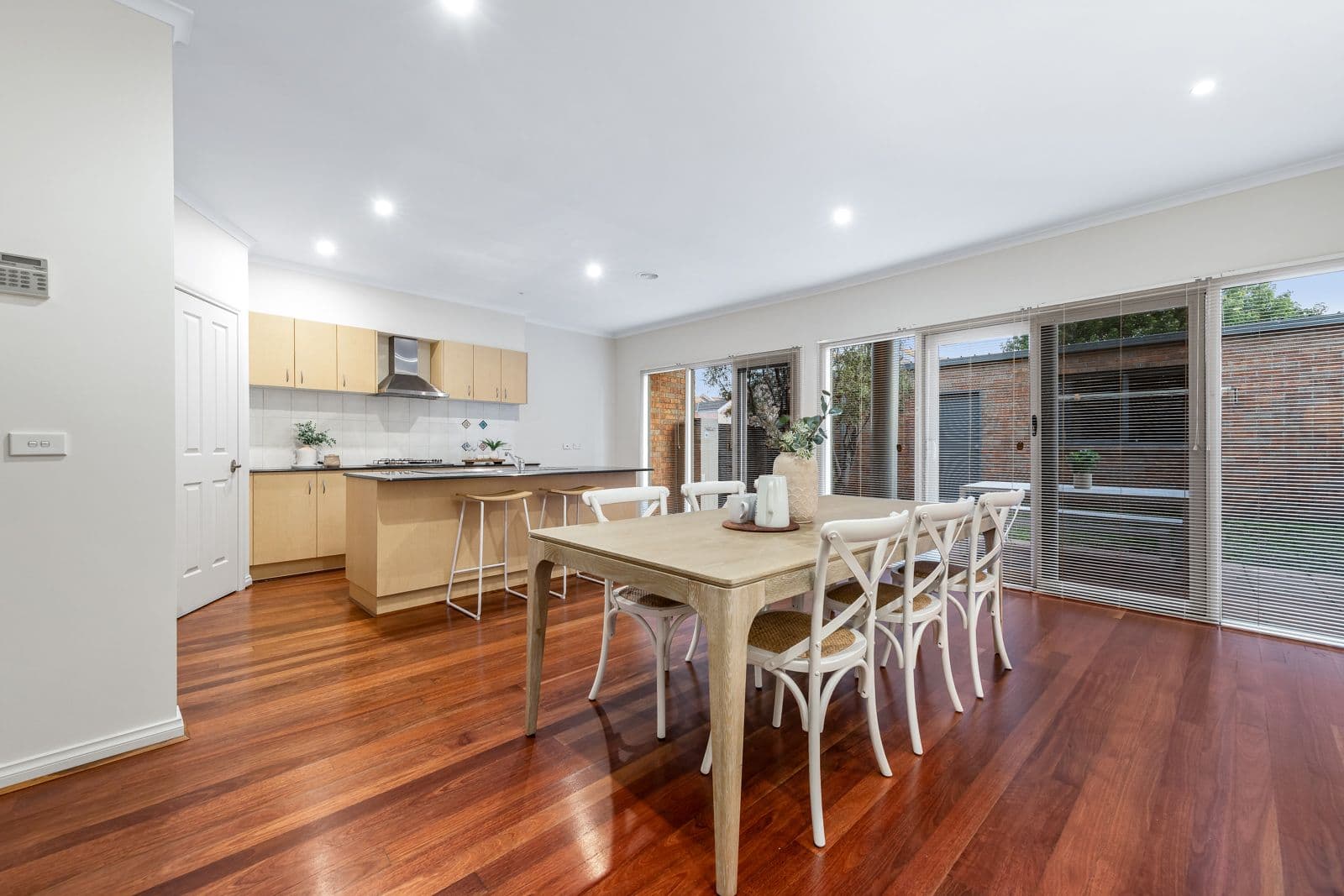 35 Herriotts Boulevard, Glen Waverley VIC 3150, Glen Waverley - Thumbnail 6