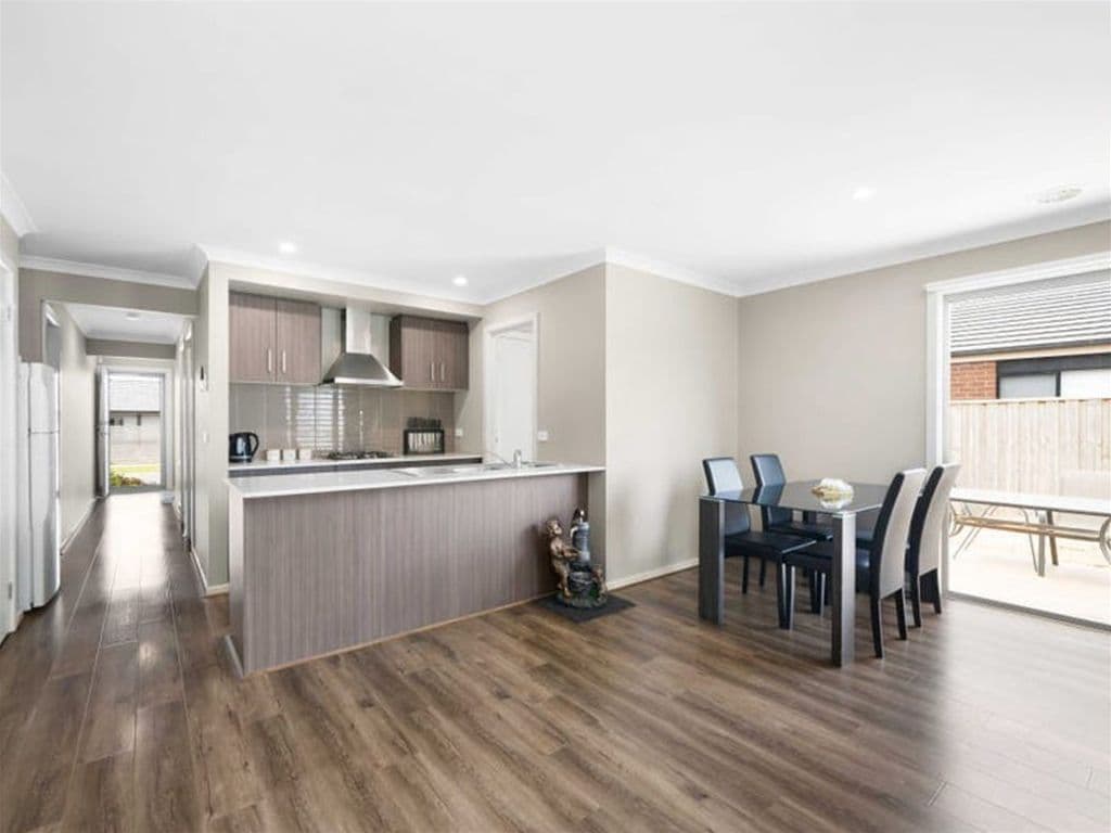 13 Lamaro Way, Wyndham Vale VIC 3024, Wyndham Vale - Thumbnail 2