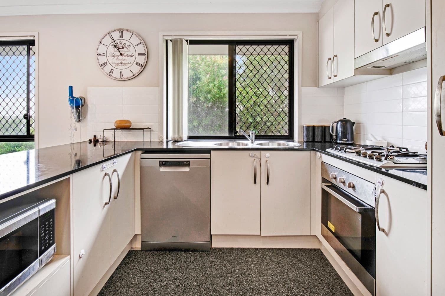 24 Nightshade Crescent, Pimpama QLD 4209, Pimpama - Thumbnail 5