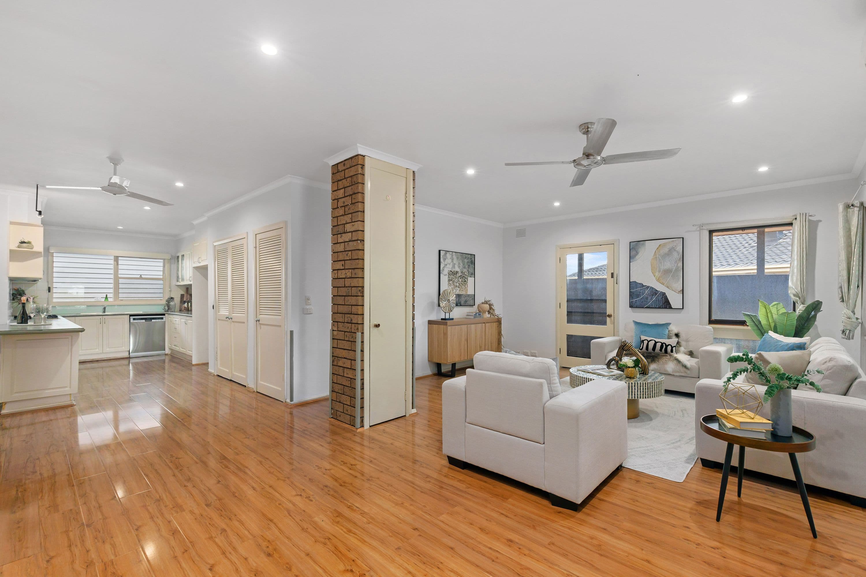 63 King Parade, Knoxfield VIC 3180, Knoxfield - Thumbnail 4