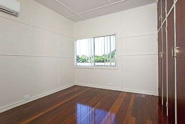 43 Madgwick Street, Wynnum QLD 4178, Wynnum - Thumbnail 3