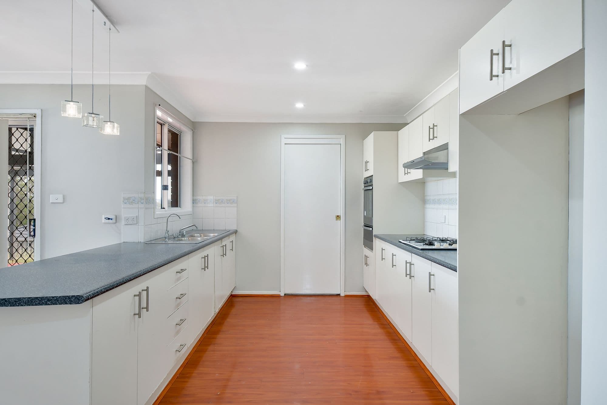 8 Pavo Close, Hinchinbrook - Thumbnail 7