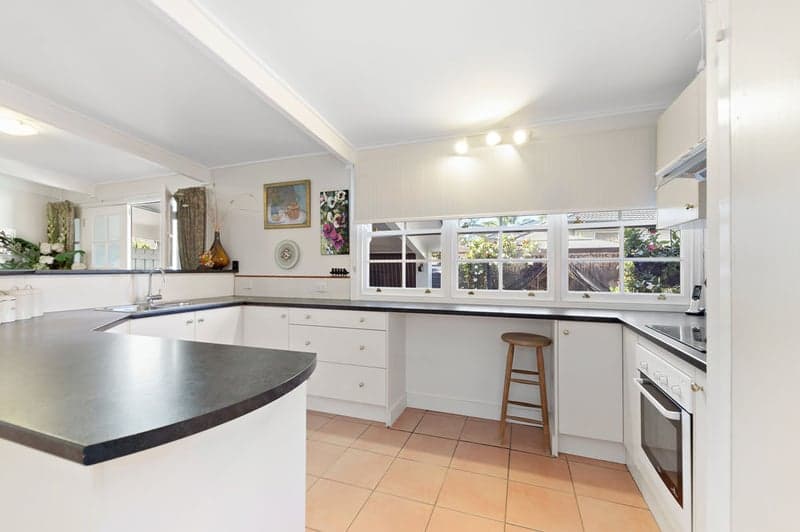 16 Tanderra Street, Bracken Ridge - Thumbnail 2