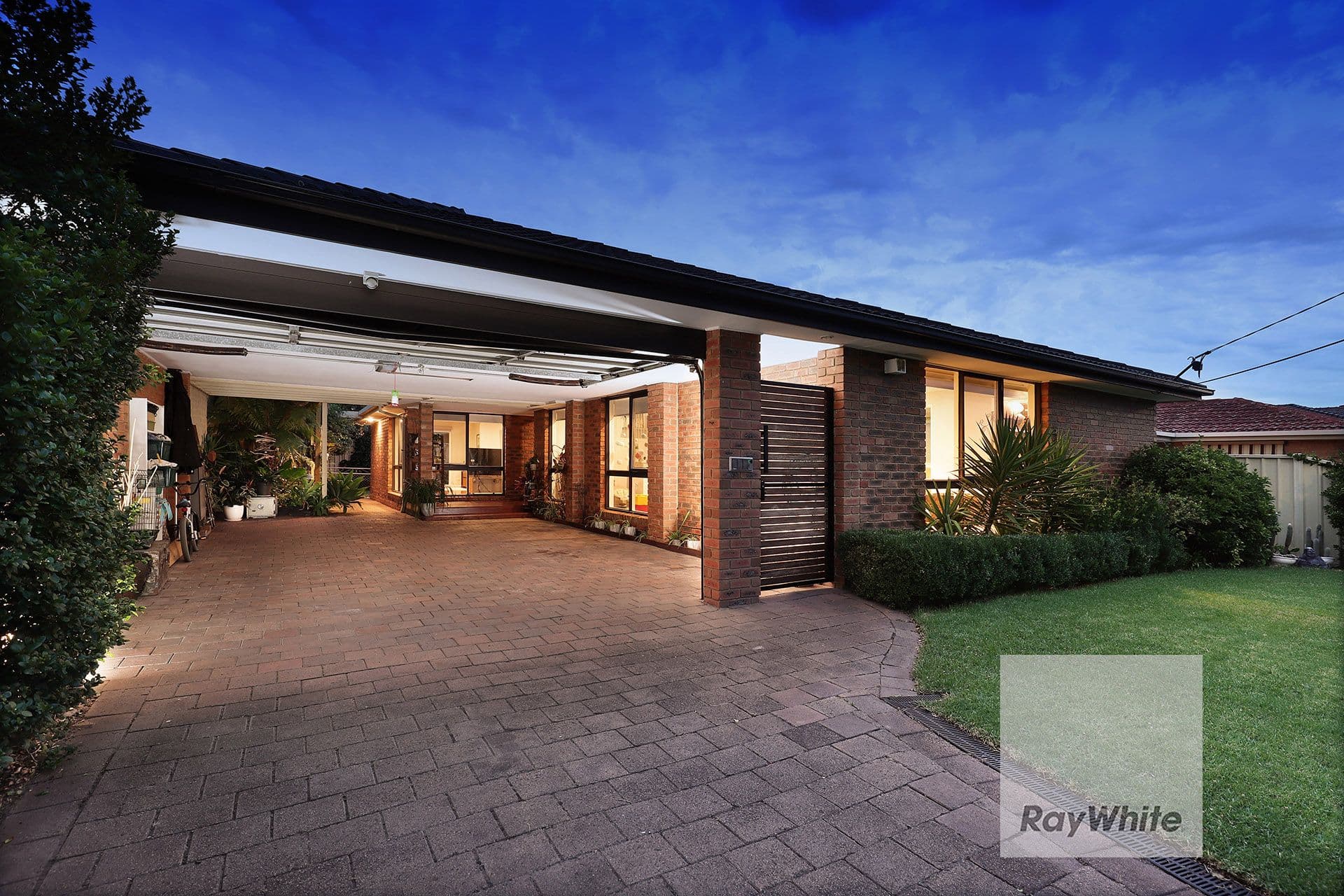 27 The Circuit, Gladstone Park VIC 3043, Gladstone Park - Image 1