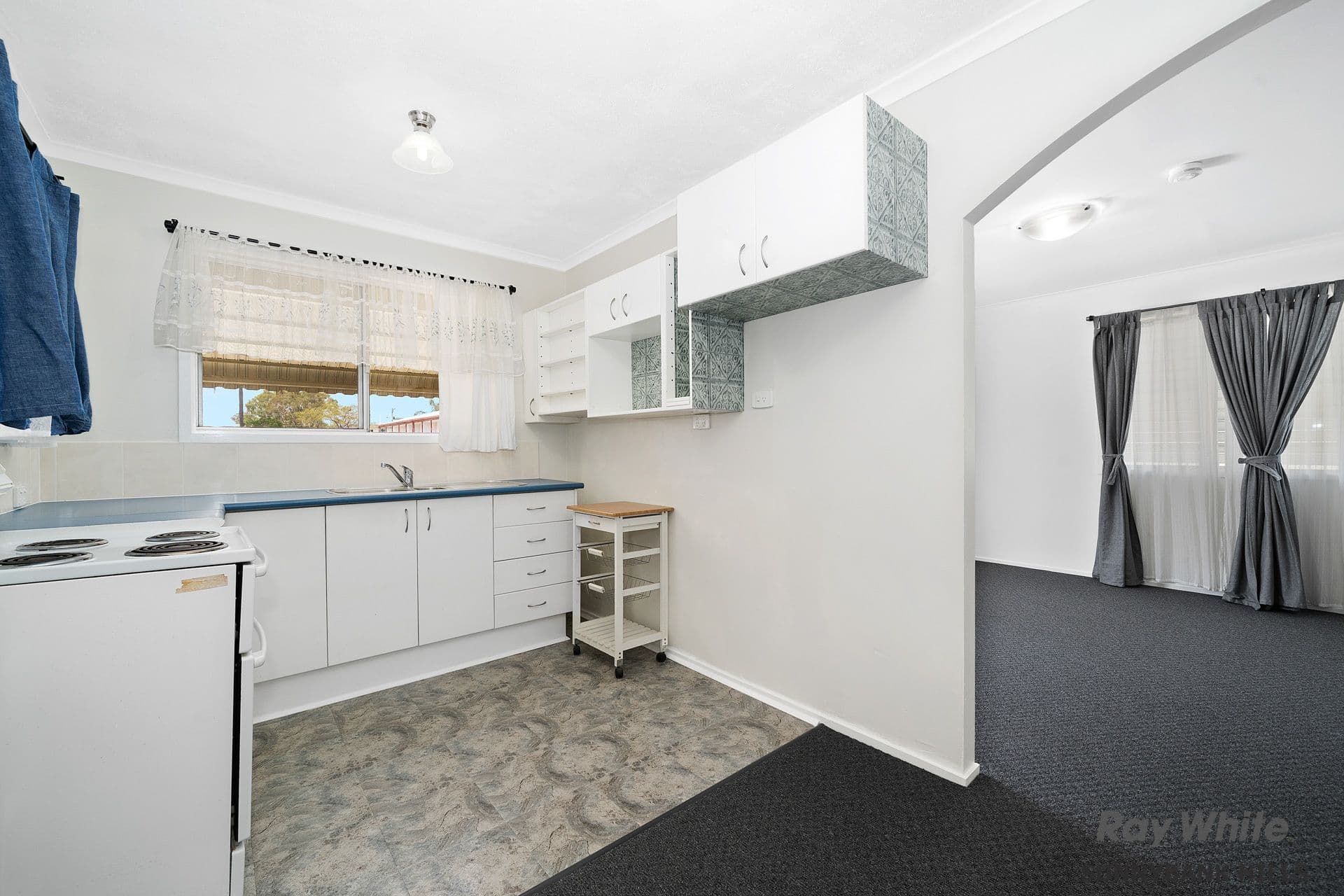 5 Heather Street, Logan Central QLD 4114, Logan Central - Thumbnail 3