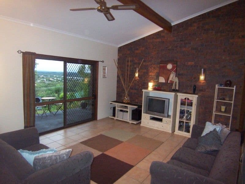 6 Cynthia Crescent, SPRINGWOOD QLD 4127, Springwood - Thumbnail 3