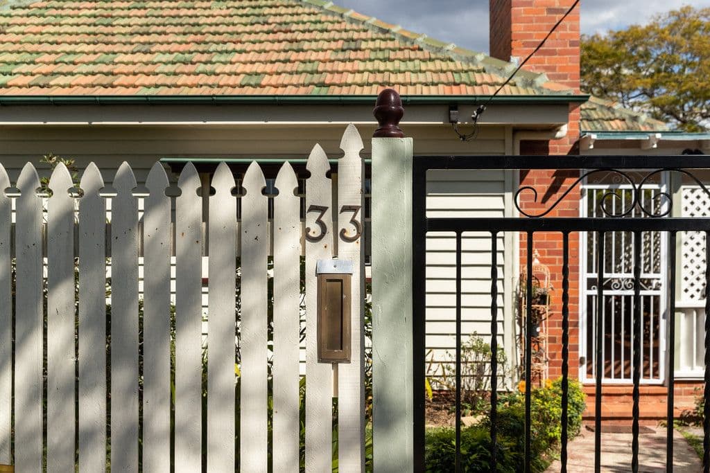 33 Percival Terrace, Holland Park QLD 4121, Holland Park - Thumbnail 3