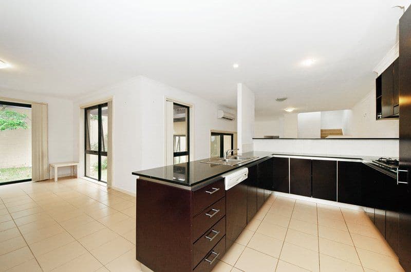 20 Lewis Way, NEWINGTON NSW 2127, Newington - Thumbnail 3