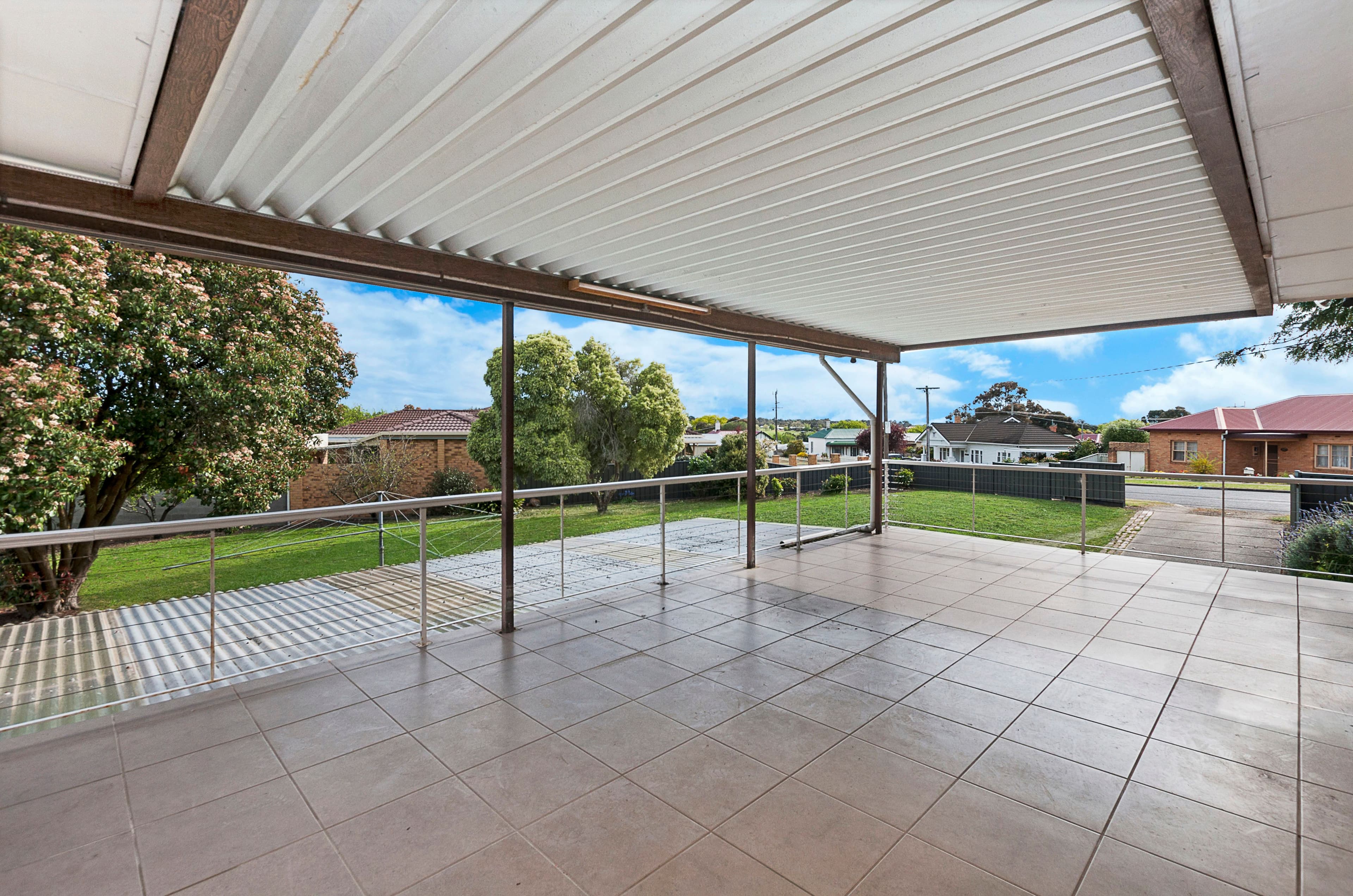 21 Pope Street, Hamilton VIC 3300, Hamilton - Thumbnail 2