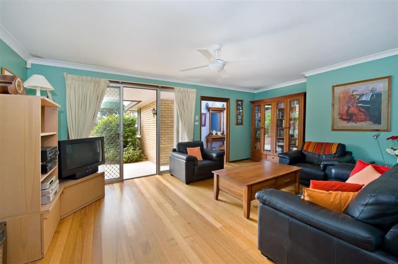 64  Essington Crescent, SYLVANIA NSW 2224, Sylvania - Thumbnail 2