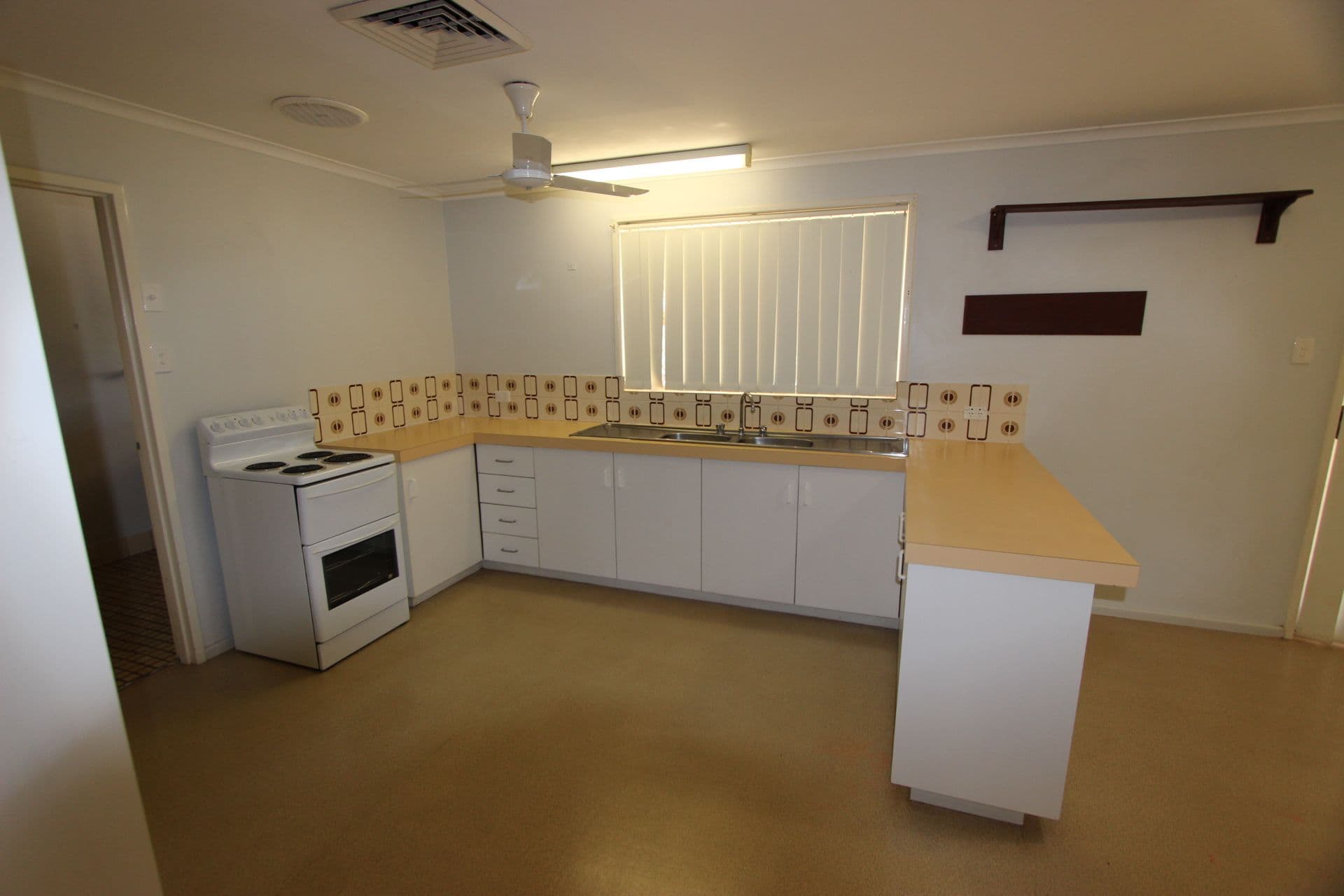 7 Datson Close, Millars Well WA 6714, Millars Well - Thumbnail 3