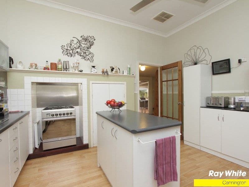 34 Harris Street, Beckenham WA 6107, Beckenham - Thumbnail 2