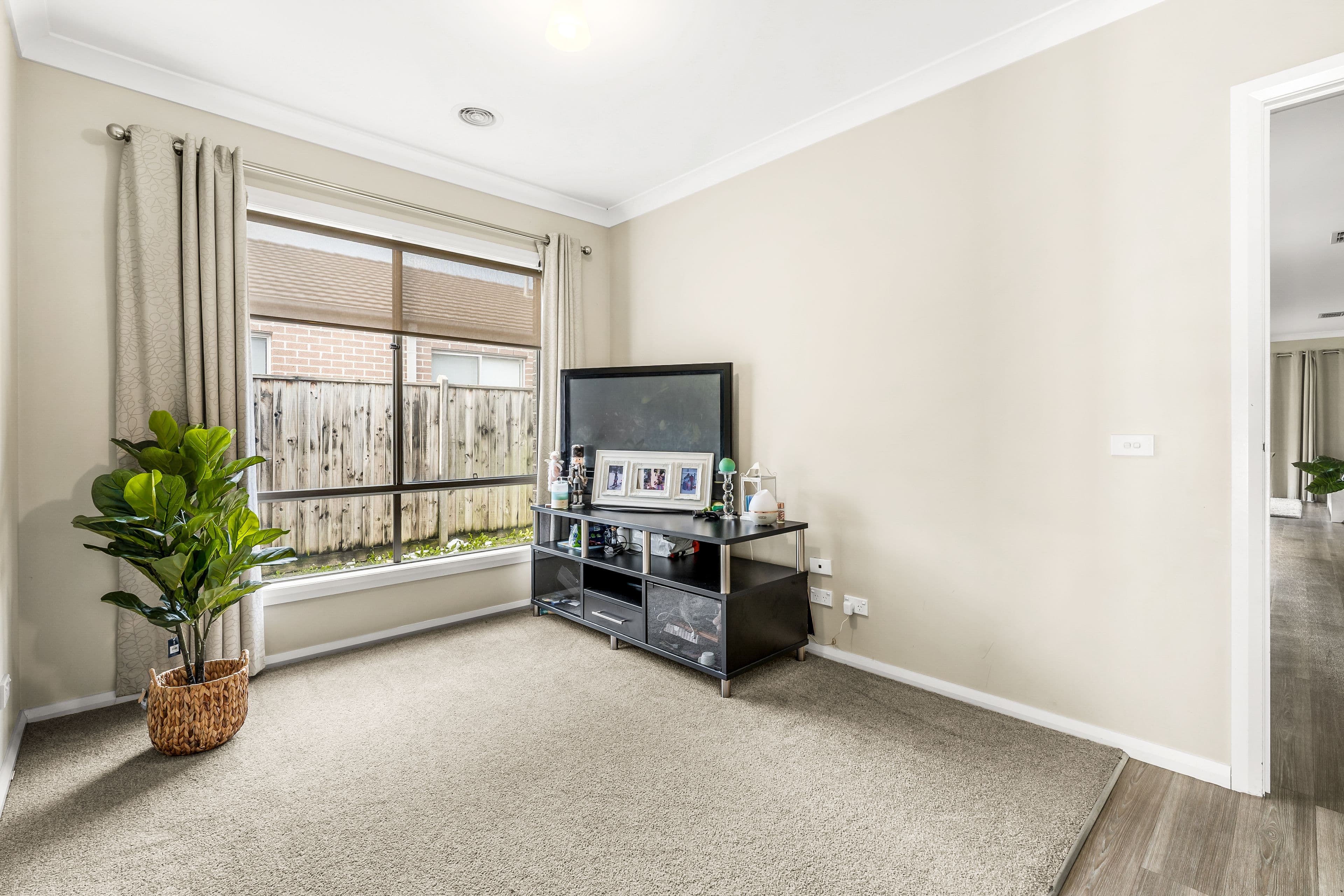 61 Brocker Street, Clyde North VIC 3978, Clyde North - Thumbnail 3