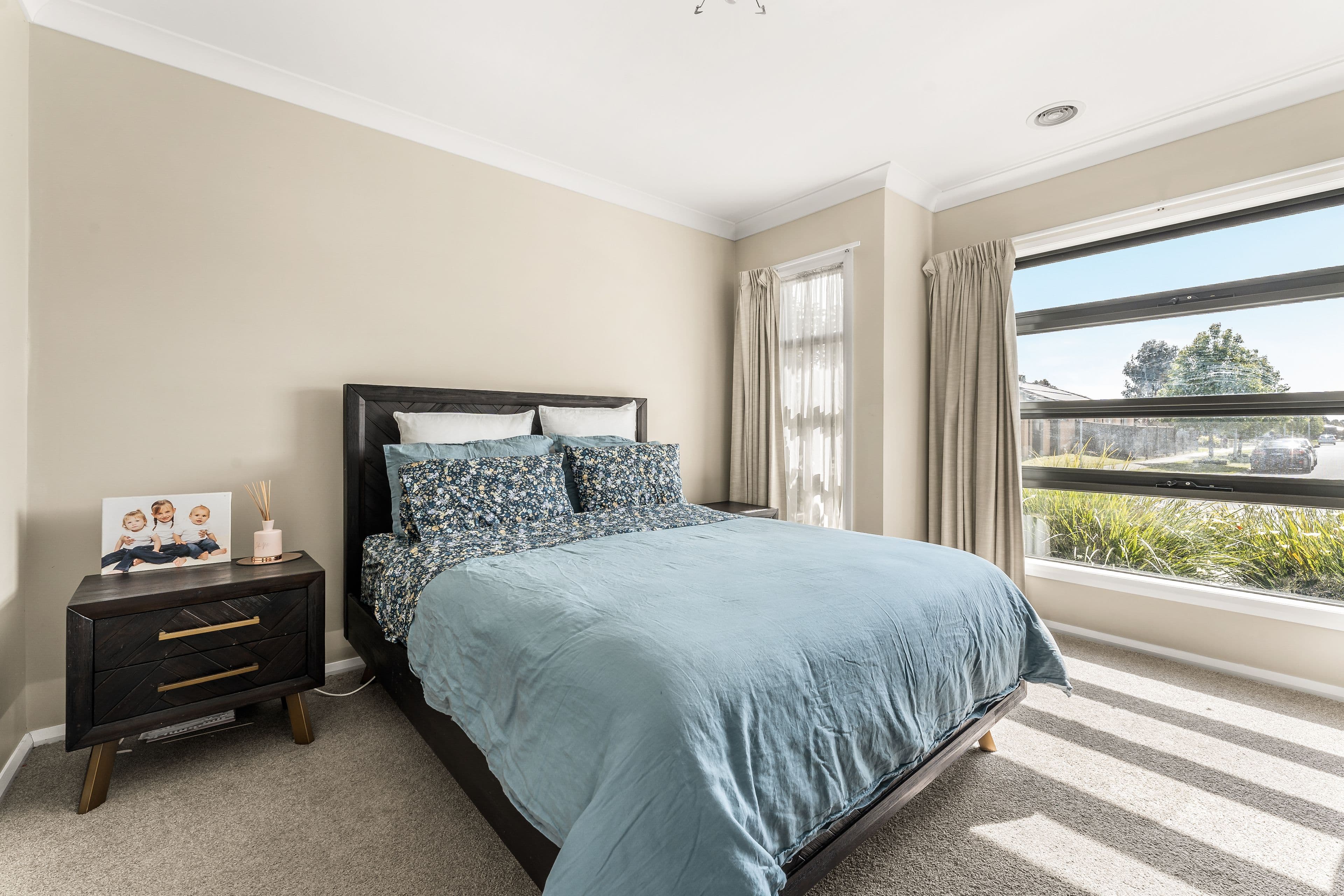 61 Brocker Street, Clyde North VIC 3978, Clyde North - Thumbnail 7