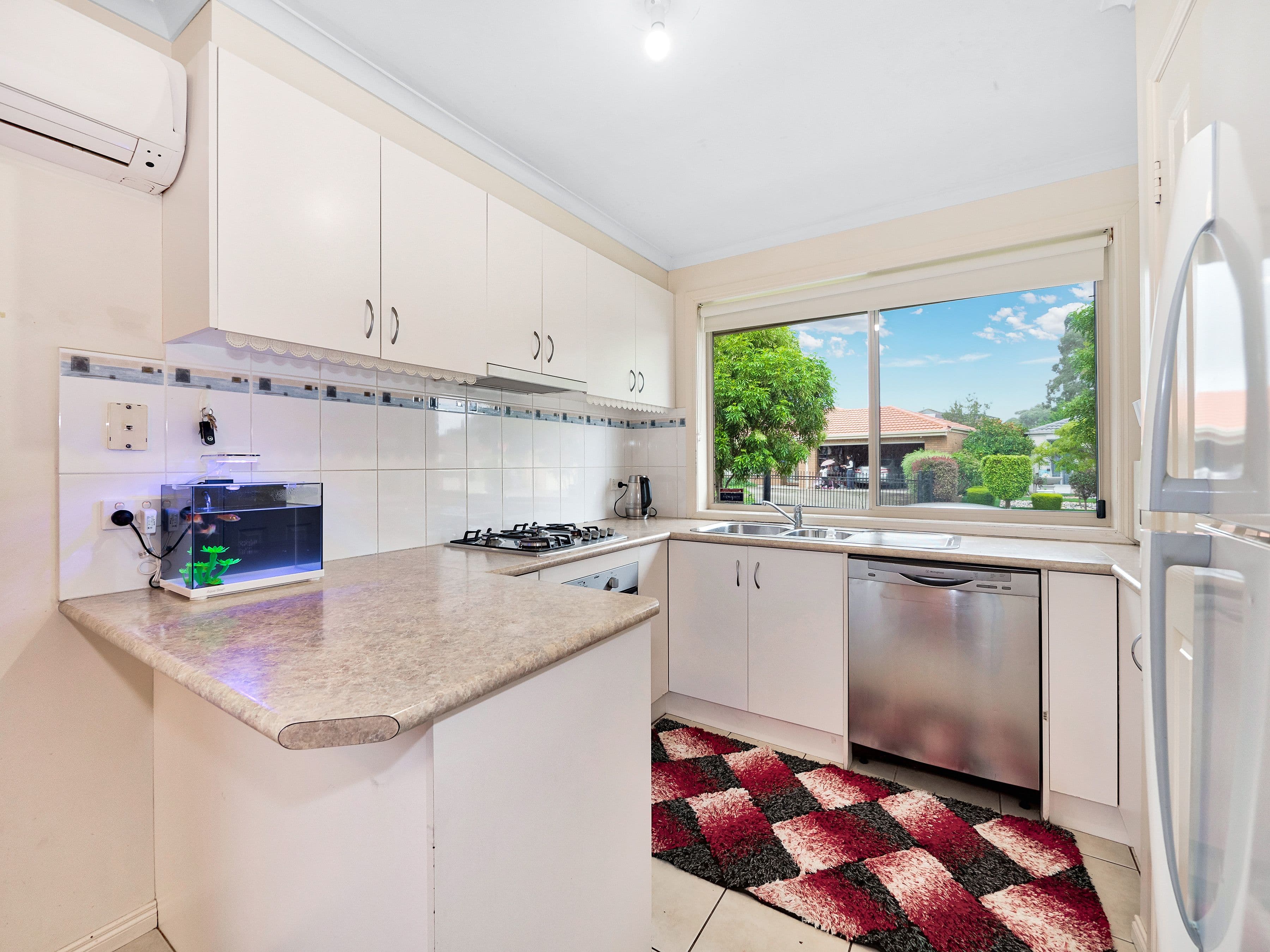4 Providence Drive, Cranbourne West VIC 3977, Cranbourne West - Thumbnail 4