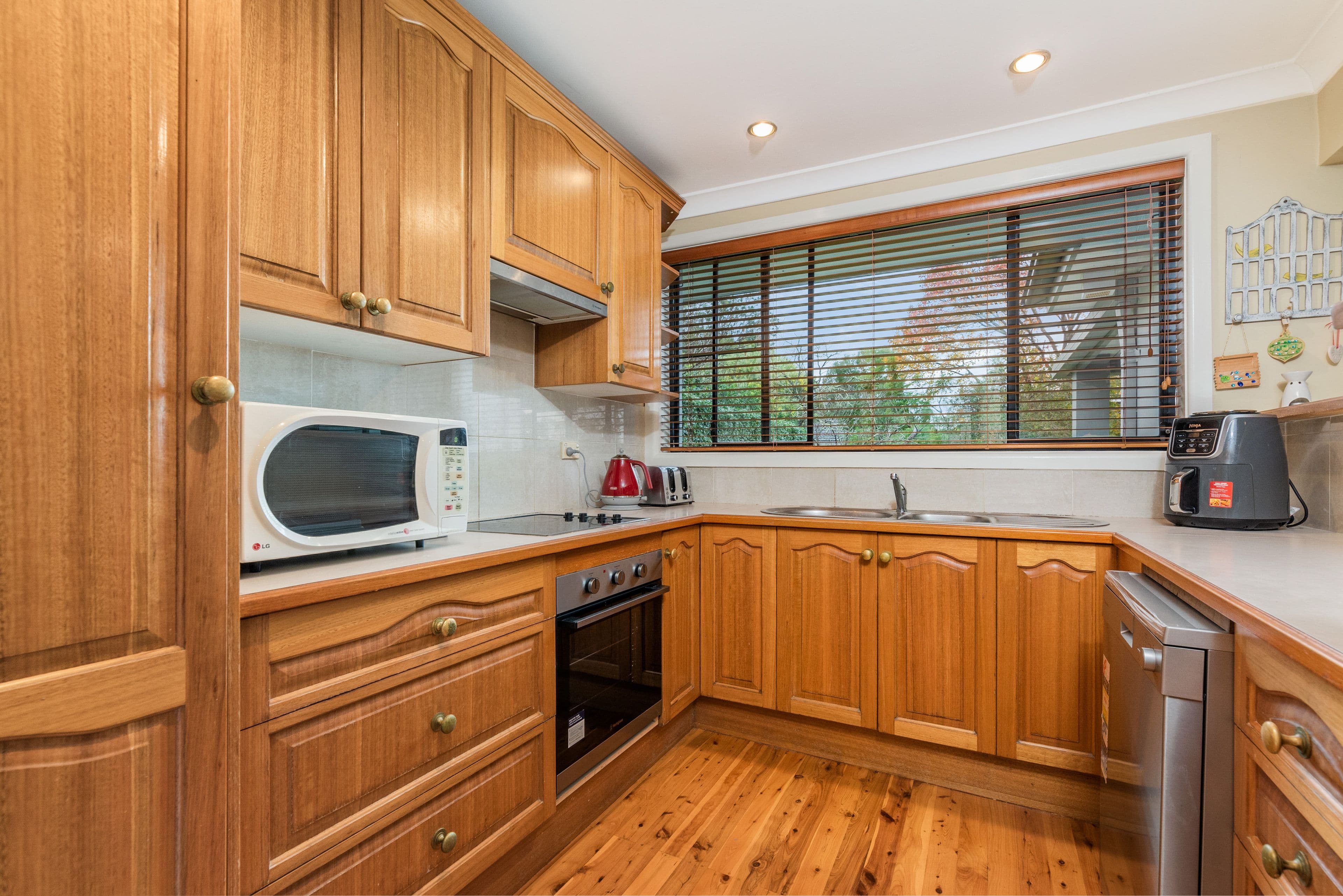 18 Verletta Avenue, Castle Hill NSW 2154, Castle Hill - Thumbnail 4