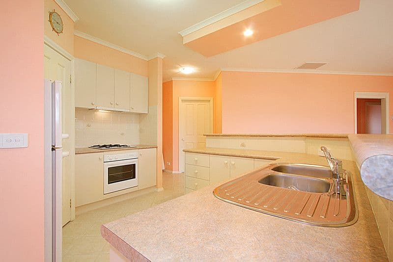 15 Sugar Gum Court, UPPER FERNTREE GULLY VIC 3156, Upper Ferntree Gully - Thumbnail 2