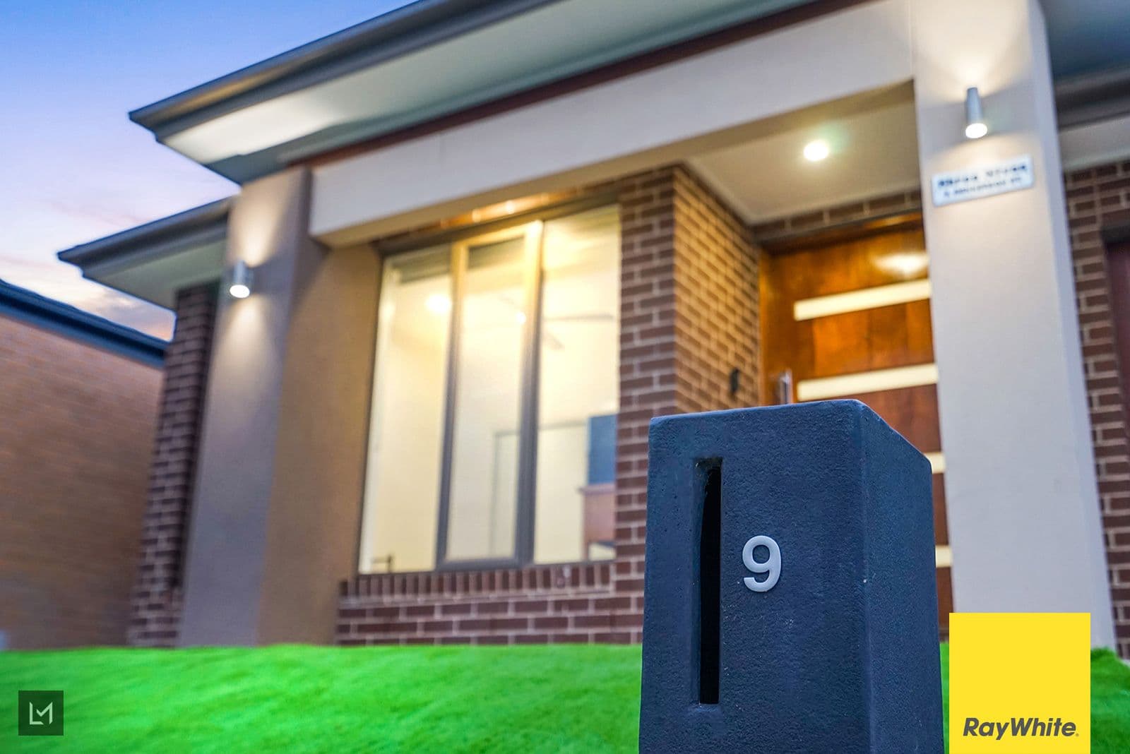 9 Bennerson Street, Point Cook VIC 3030, Point Cook - Thumbnail 3