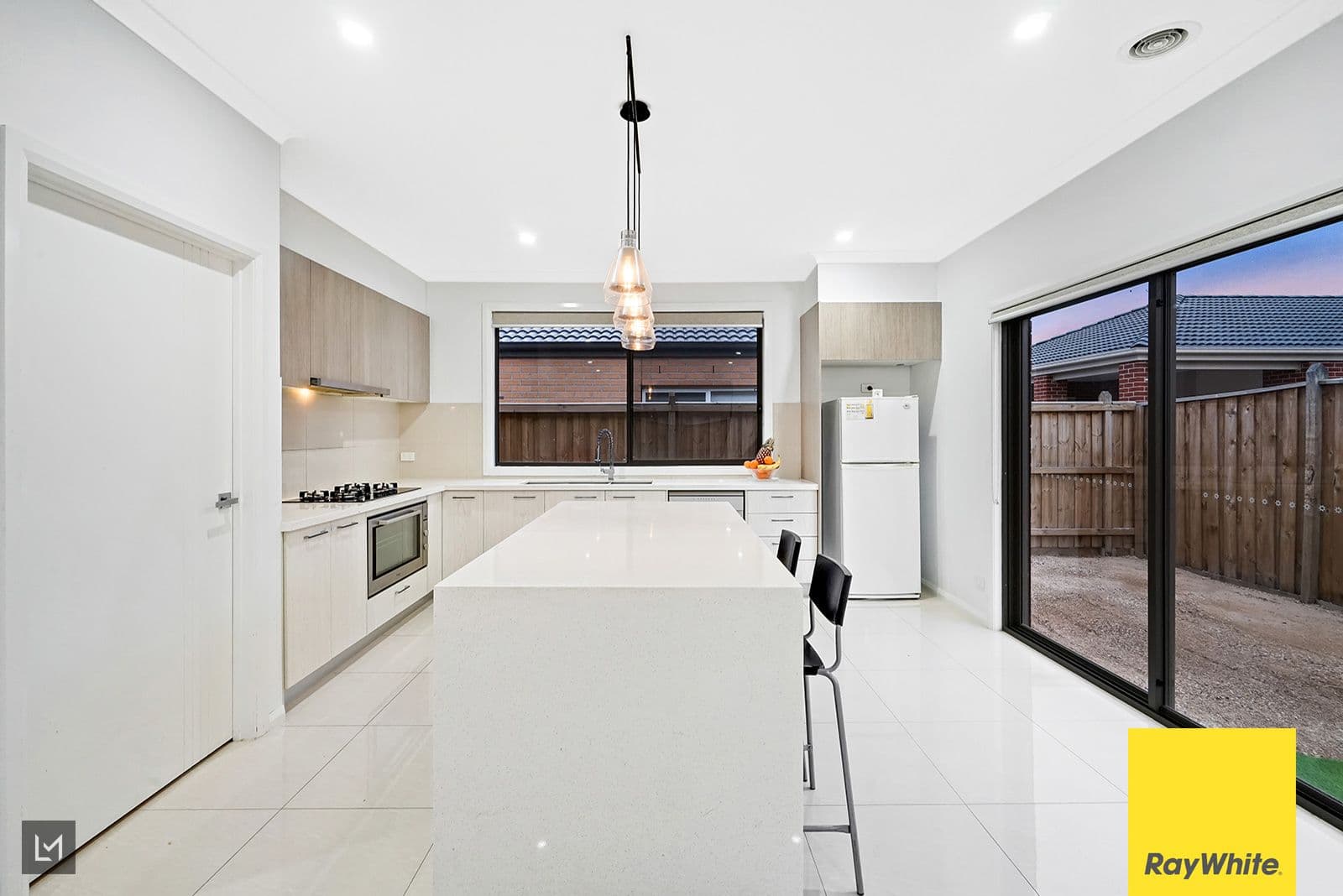 9 Bennerson Street, Point Cook VIC 3030, Point Cook - Thumbnail 7