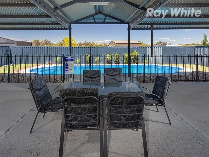 31 Lobbe Road, THURGOONA NSW 2640, Thurgoona - Thumbnail 2