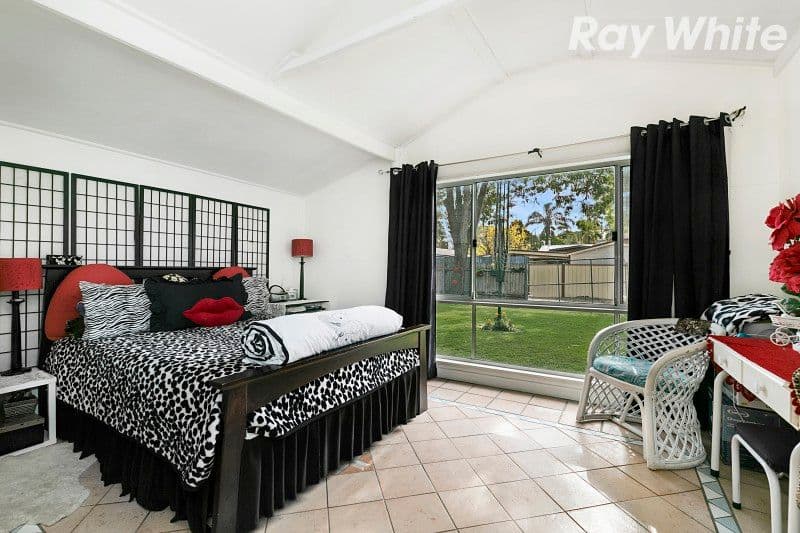 19 Warwick Street, Blackwall - Thumbnail 7