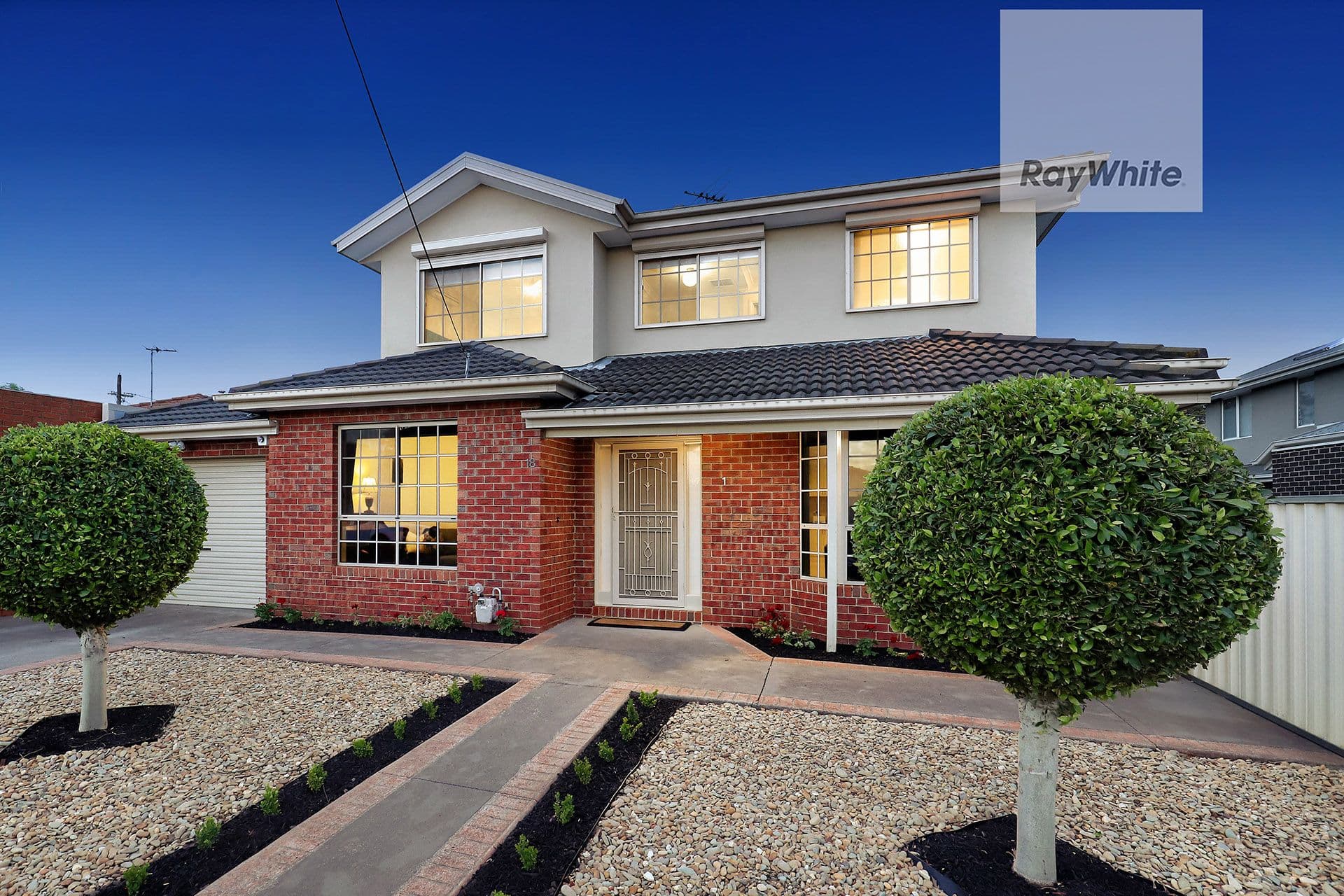 18 Waratah Avenue, Tullamarine VIC 3043, Tullamarine - Thumbnail 2