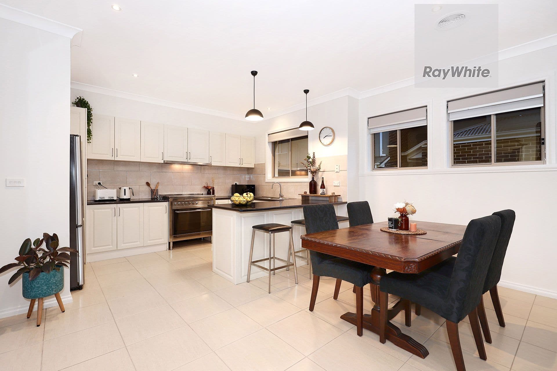18 Waratah Avenue, Tullamarine VIC 3043, Tullamarine - Thumbnail 6