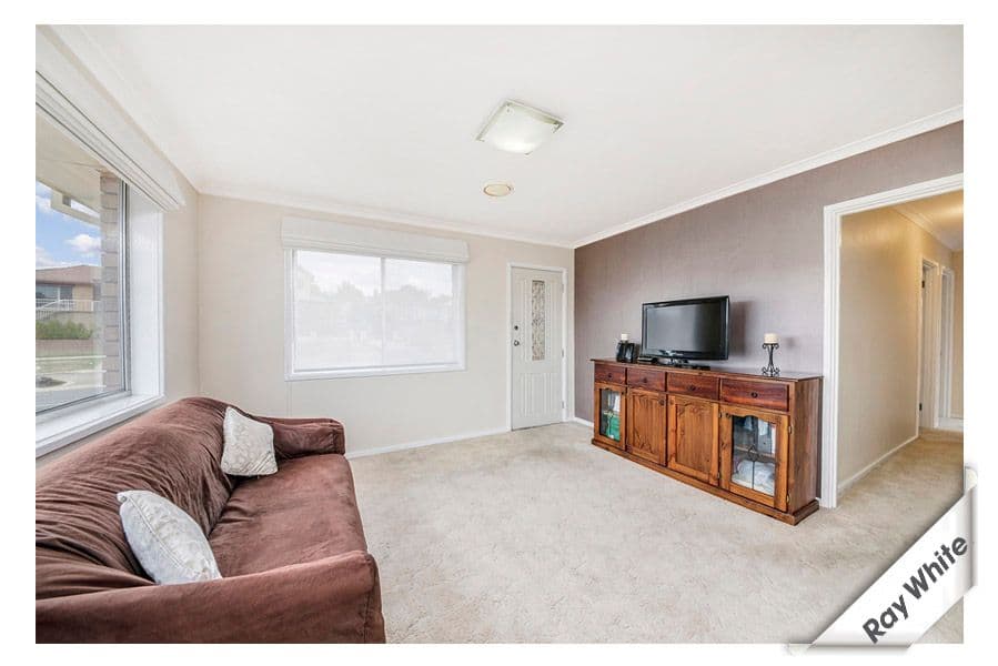 74 Cooma Street, Queanbeyan NSW 2620, Queanbeyan - Thumbnail 4