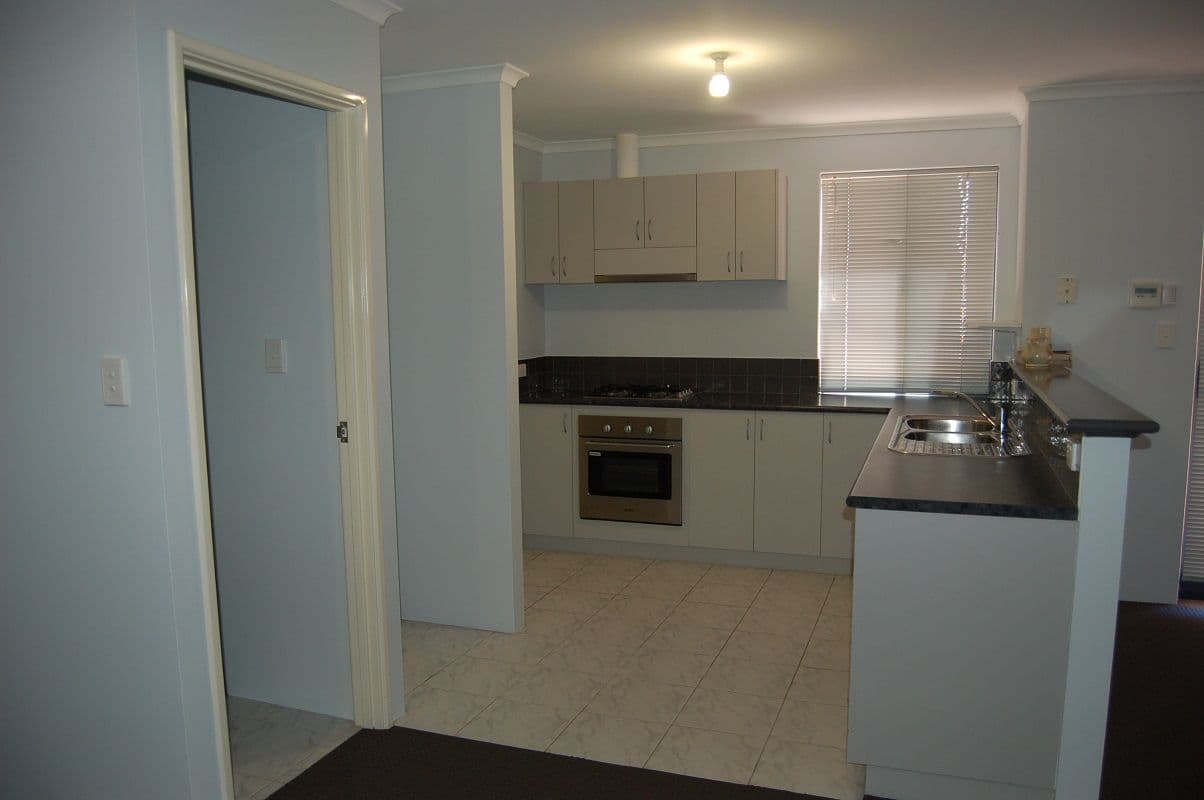 8 Acton Avenue, BENTLEY WA 6102, Bentley - Thumbnail 7