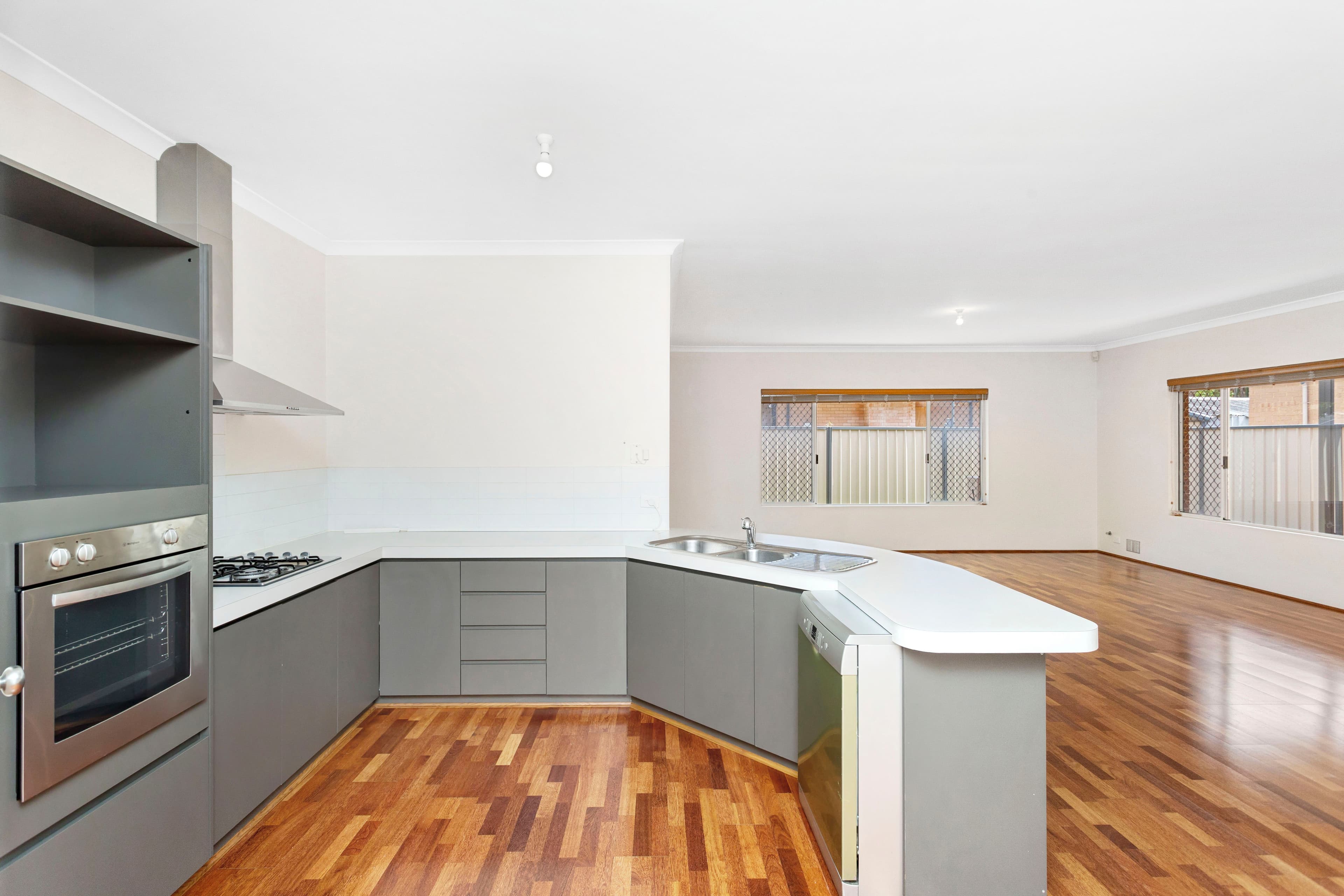5A Bowkett Street, Redcliffe WA 6104, Redcliffe - Thumbnail 5