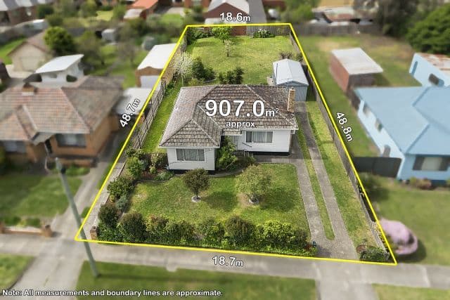 800 John Renshaw Drive, Black Hill, Black Hill - Image 1