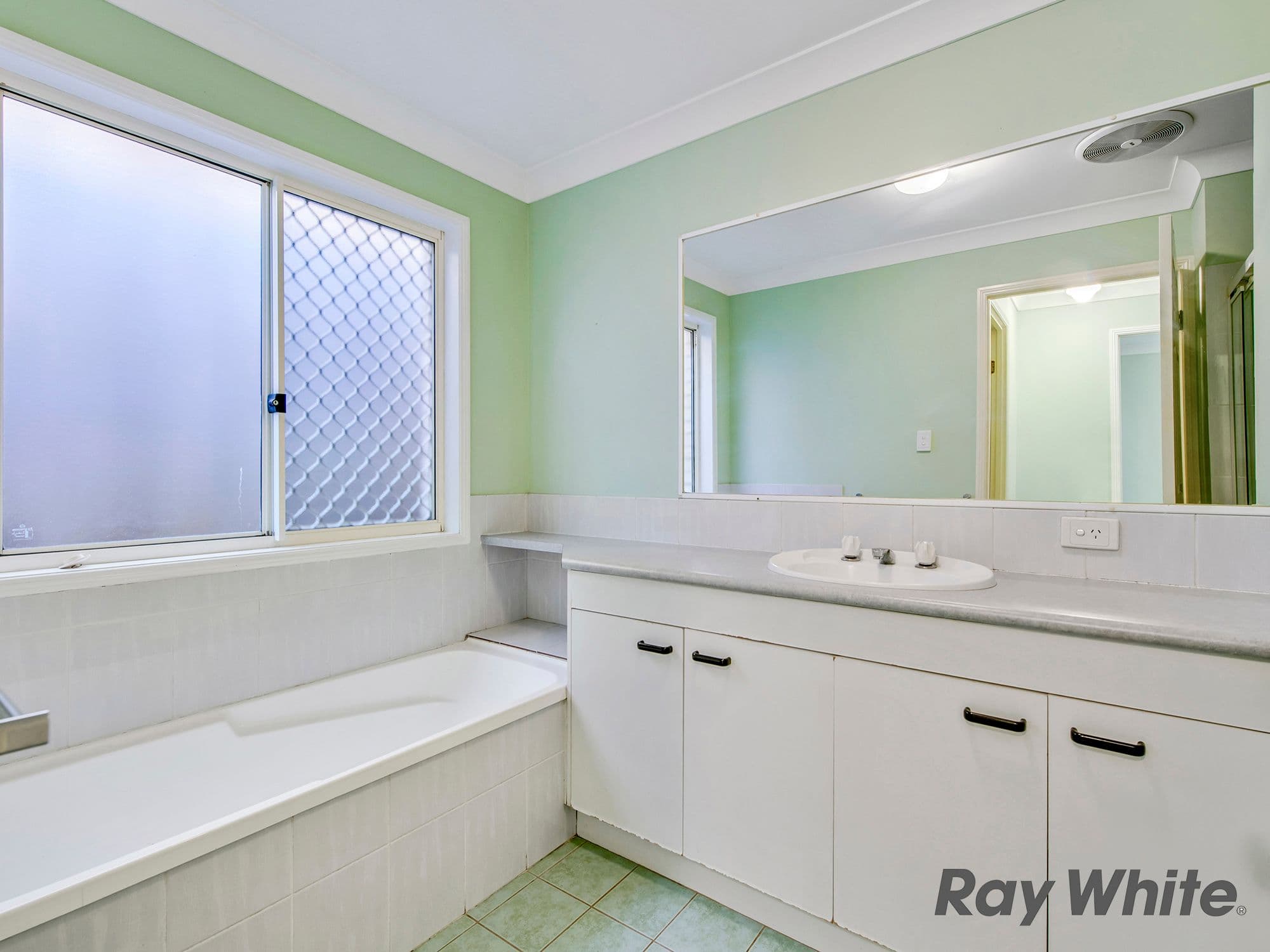 5 Rowell Street, Morwell VIC 3840, Morwell - Thumbnail 7