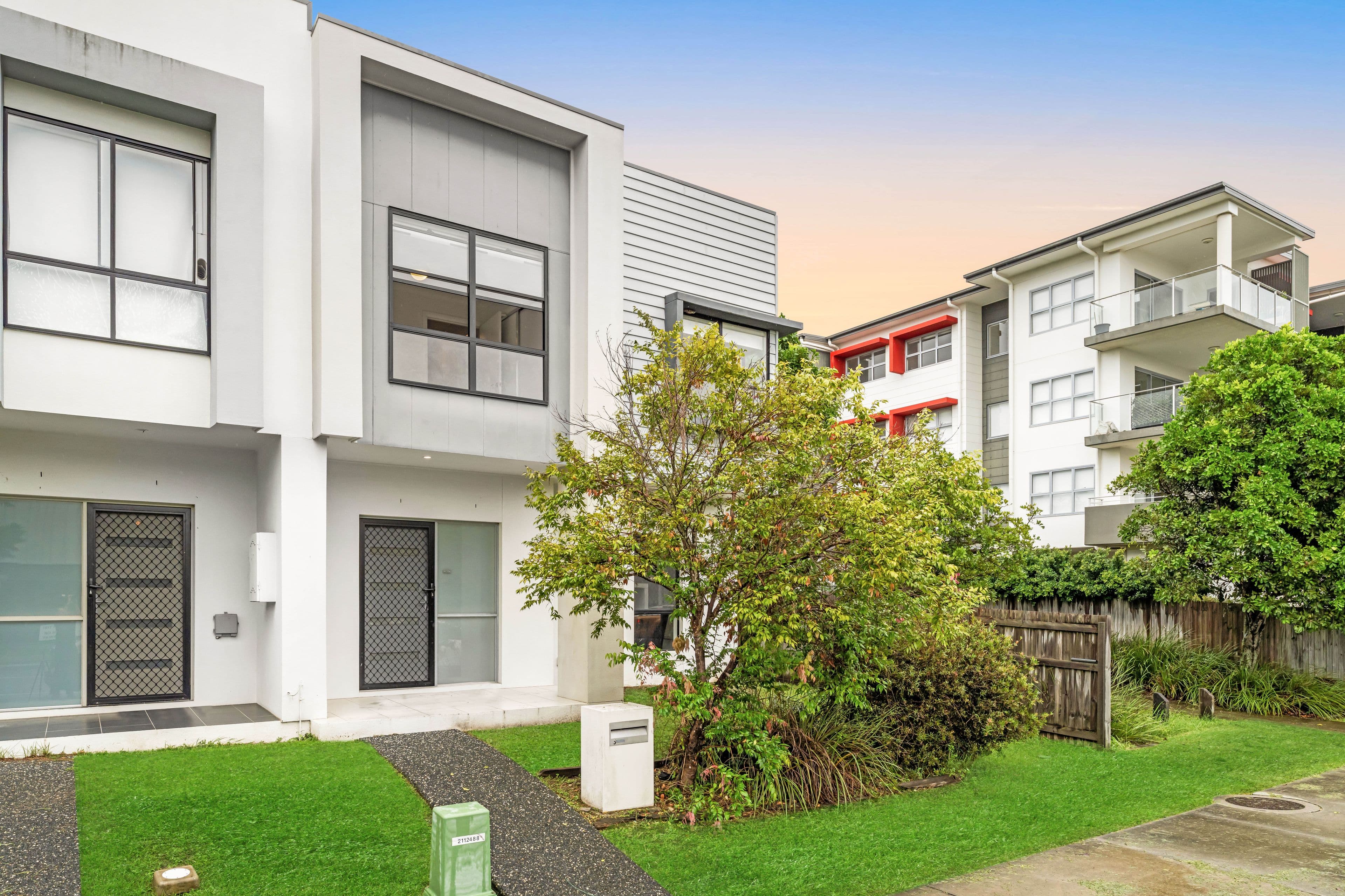 6 Napier Avenue, Mango Hill QLD 4509, Mango Hill - Thumbnail 2