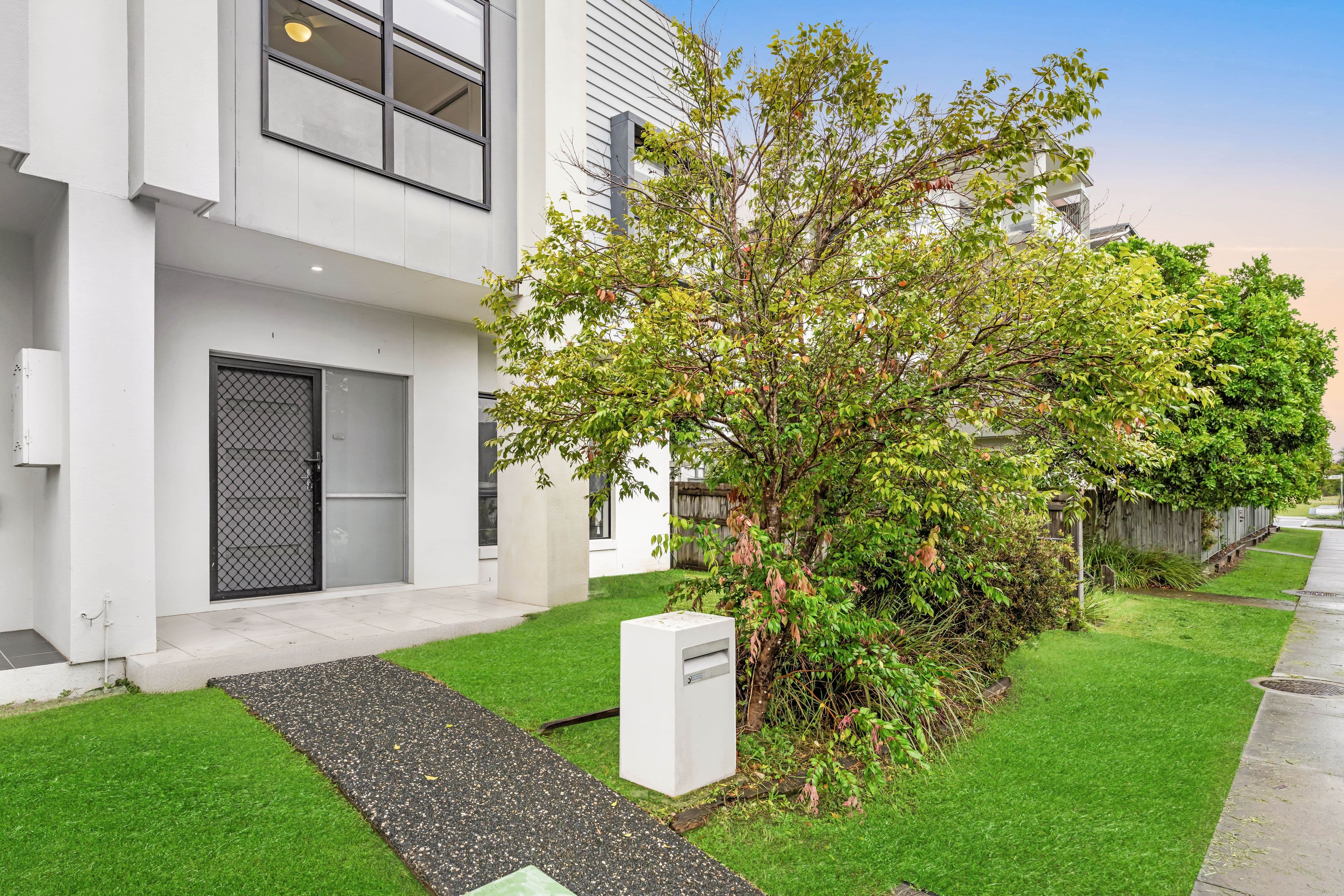 6 Napier Avenue, Mango Hill QLD 4509, Mango Hill - Thumbnail 3