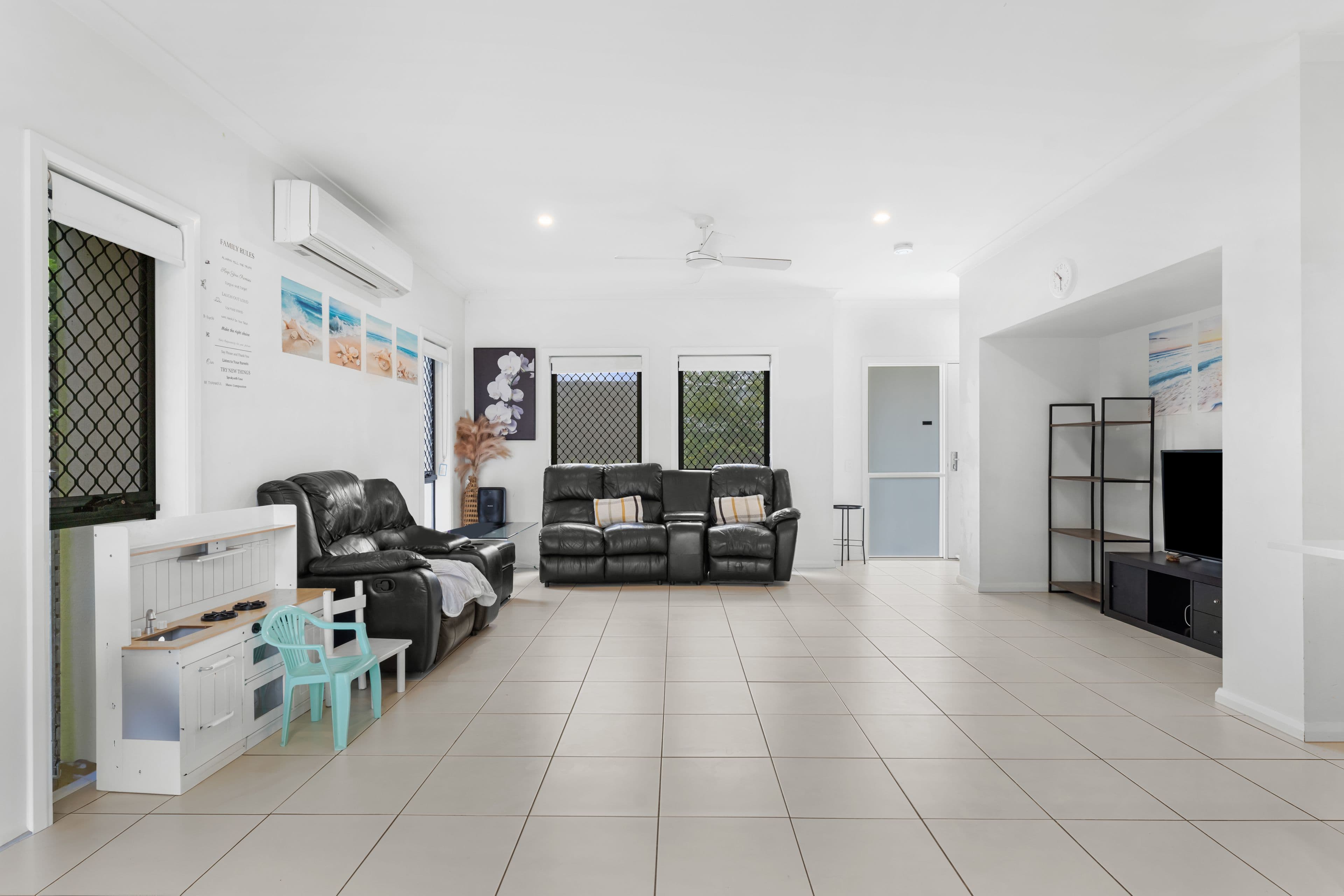 6 Napier Avenue, Mango Hill QLD 4509, Mango Hill - Thumbnail 5