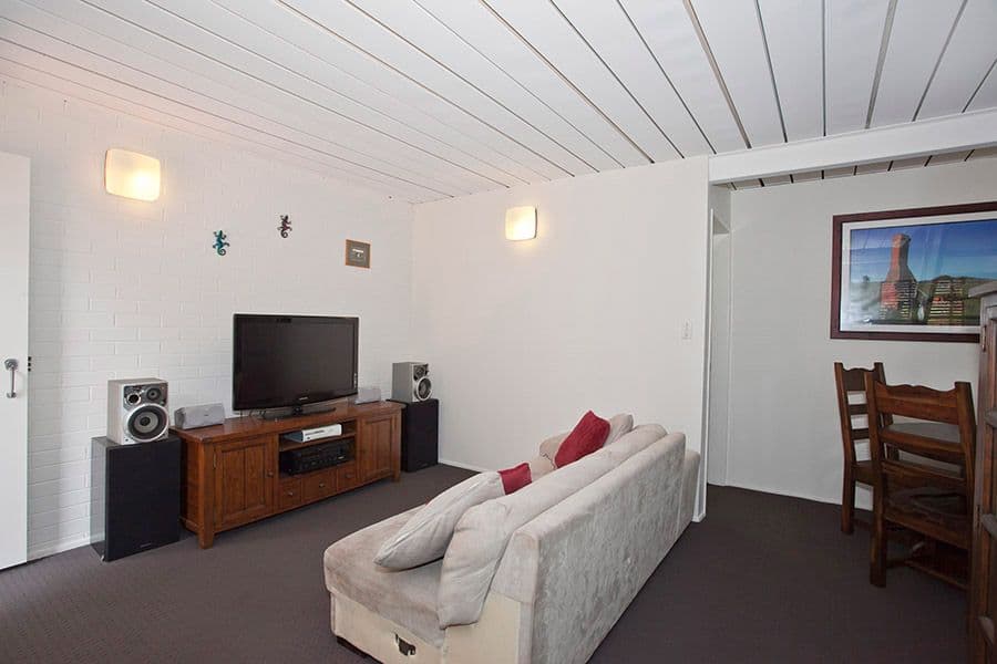 2 /279b Alderley Street, CENTENARY HEIGHTS QLD 4350, Centenary Heights - Image 1