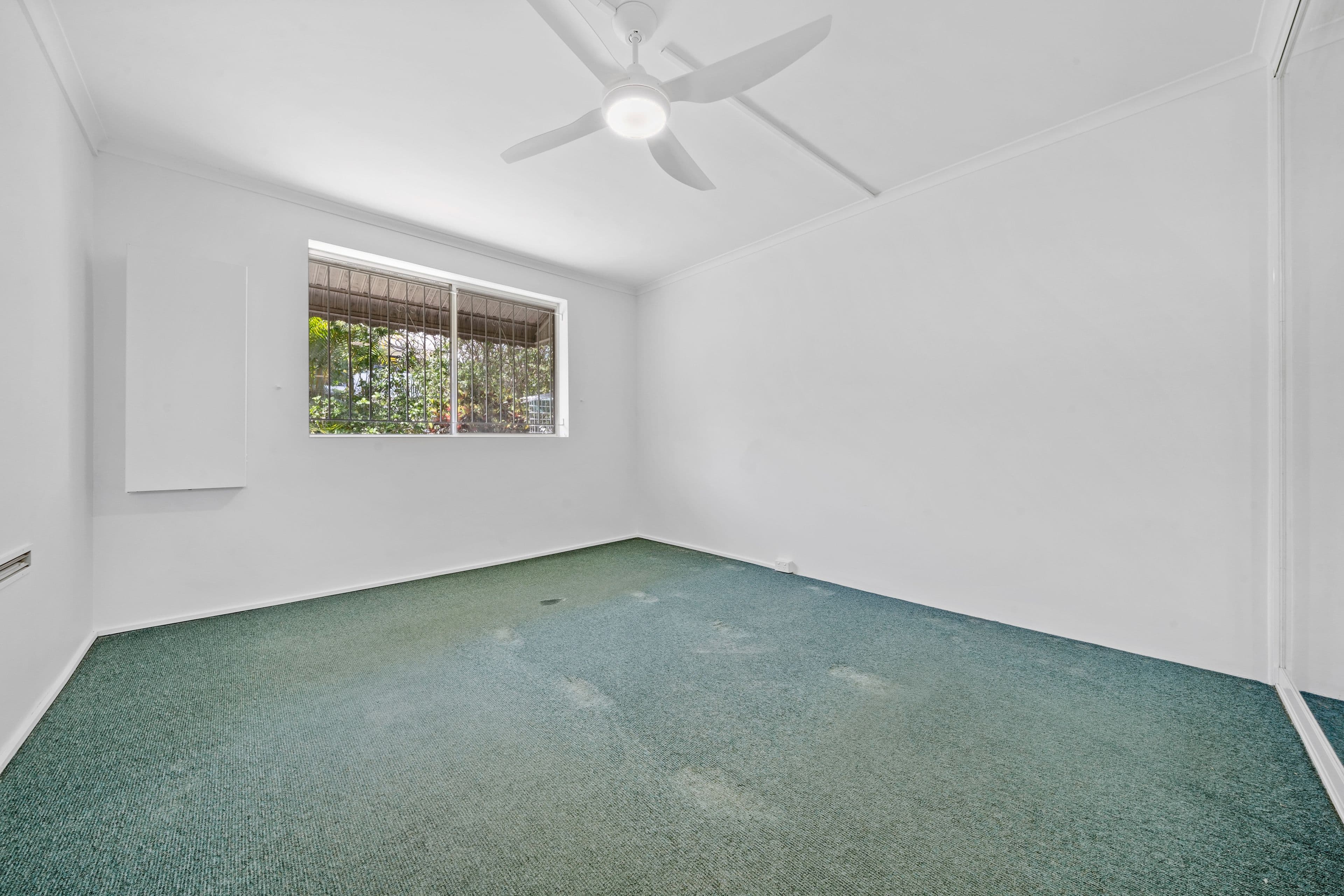 11 Combles Road, Camp Hill QLD 4152, Camp Hill - Thumbnail 6