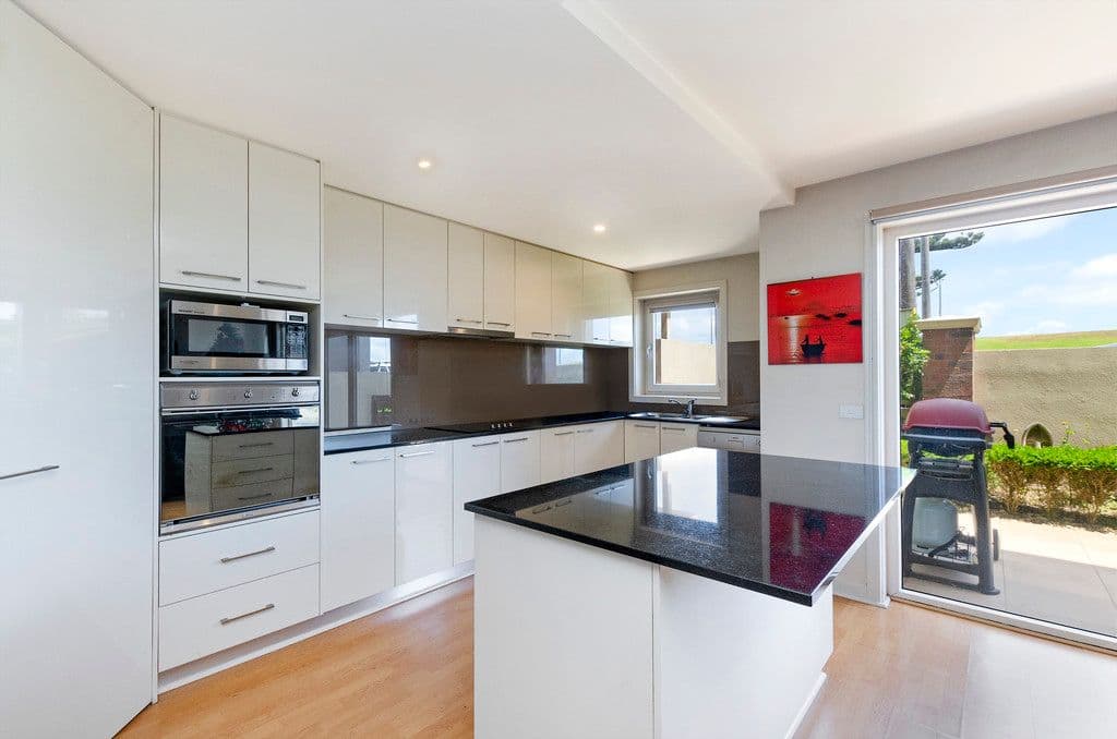 132-134 Merri Street, Warrnambool VIC 3280, Warrnambool - Thumbnail 3