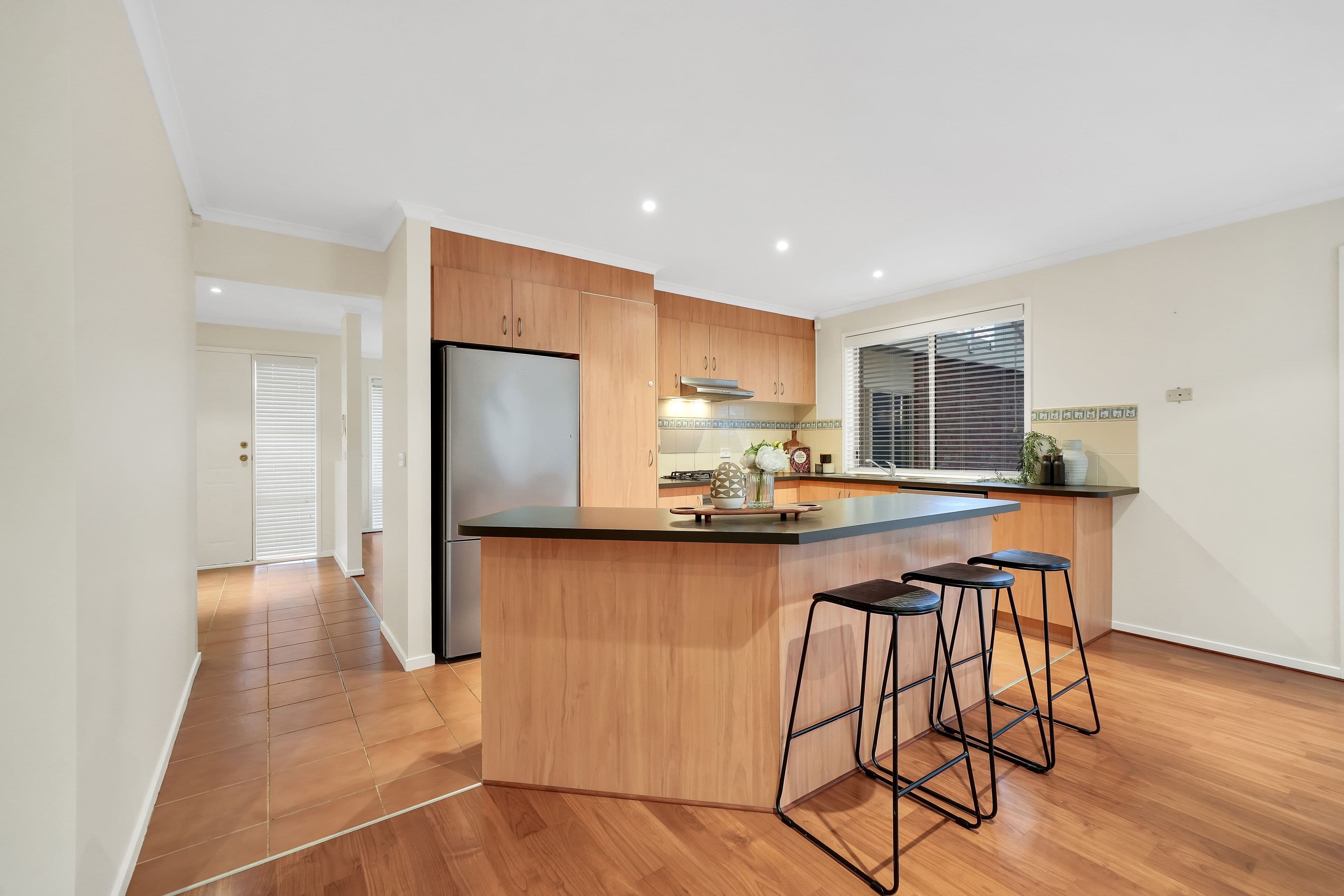 25 Charlesworth Crescent, Burnside VIC 3023, Burnside - Thumbnail 8