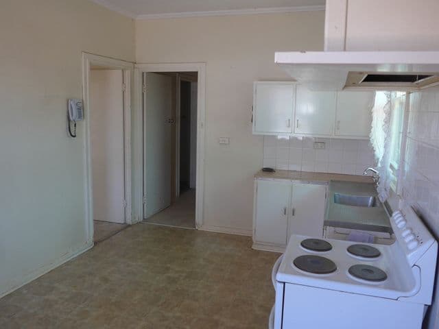 35 Fowles Street, BARMERA SA 5345, Barmera - Thumbnail 3