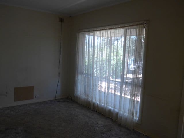 35 Fowles Street, BARMERA SA 5345, Barmera - Thumbnail 5