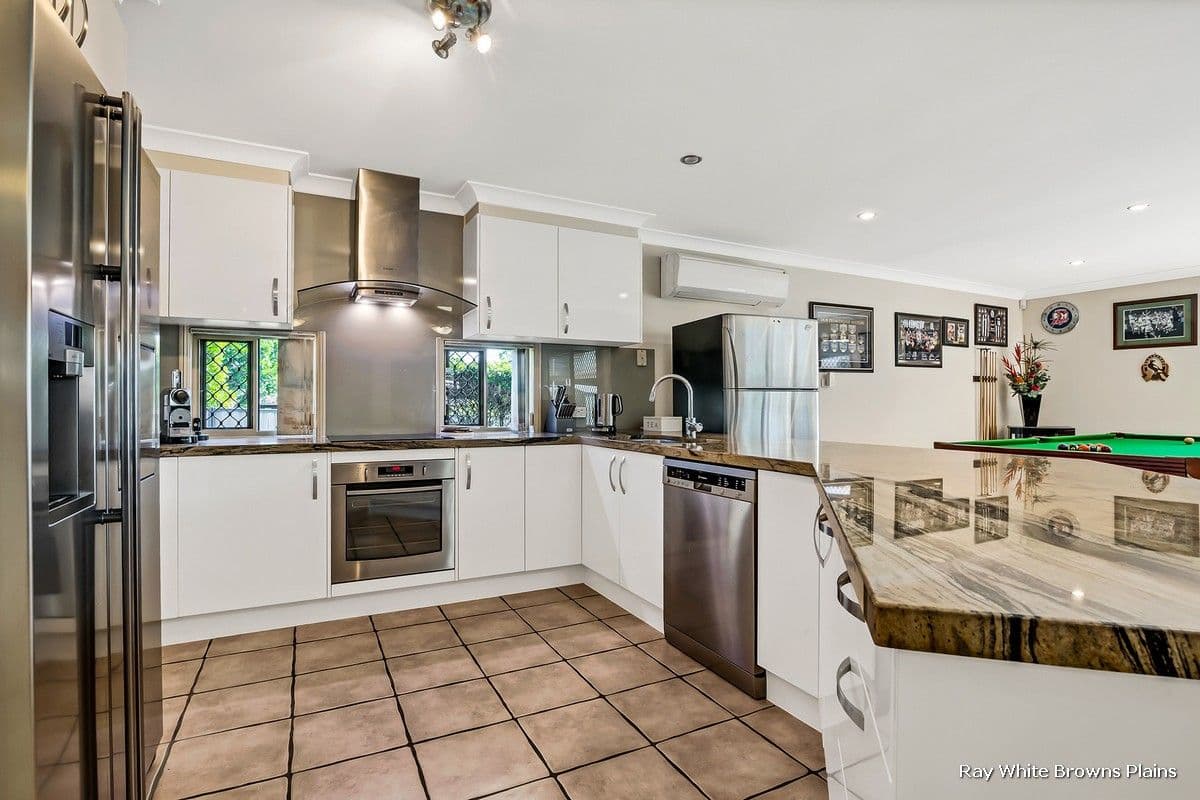 4 Watarrka Drive, Parkinson QLD 4115, Parkinson - Thumbnail 5