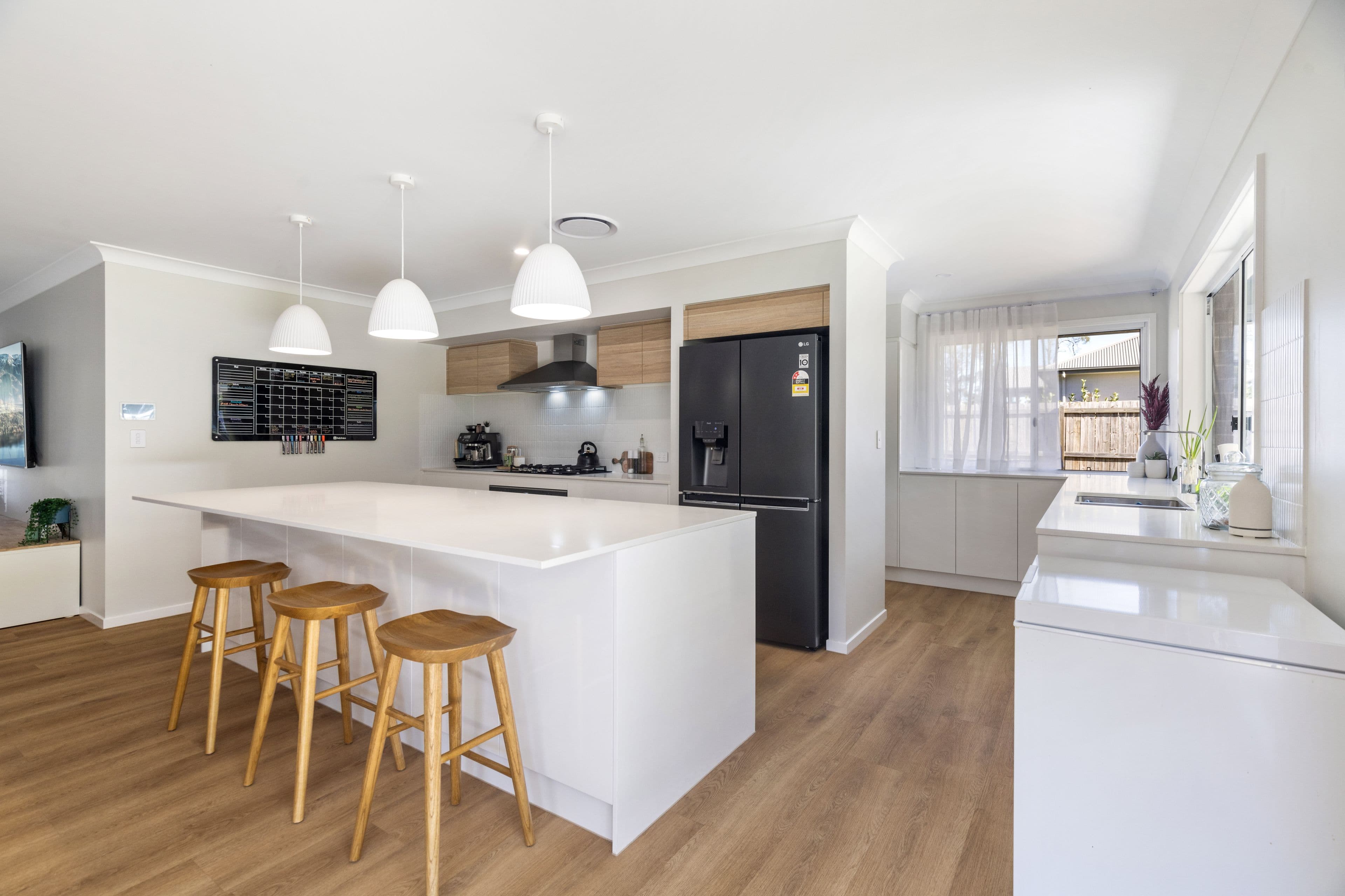 17 Field Road, Elimbah QLD 4516, Elimbah - Thumbnail 4