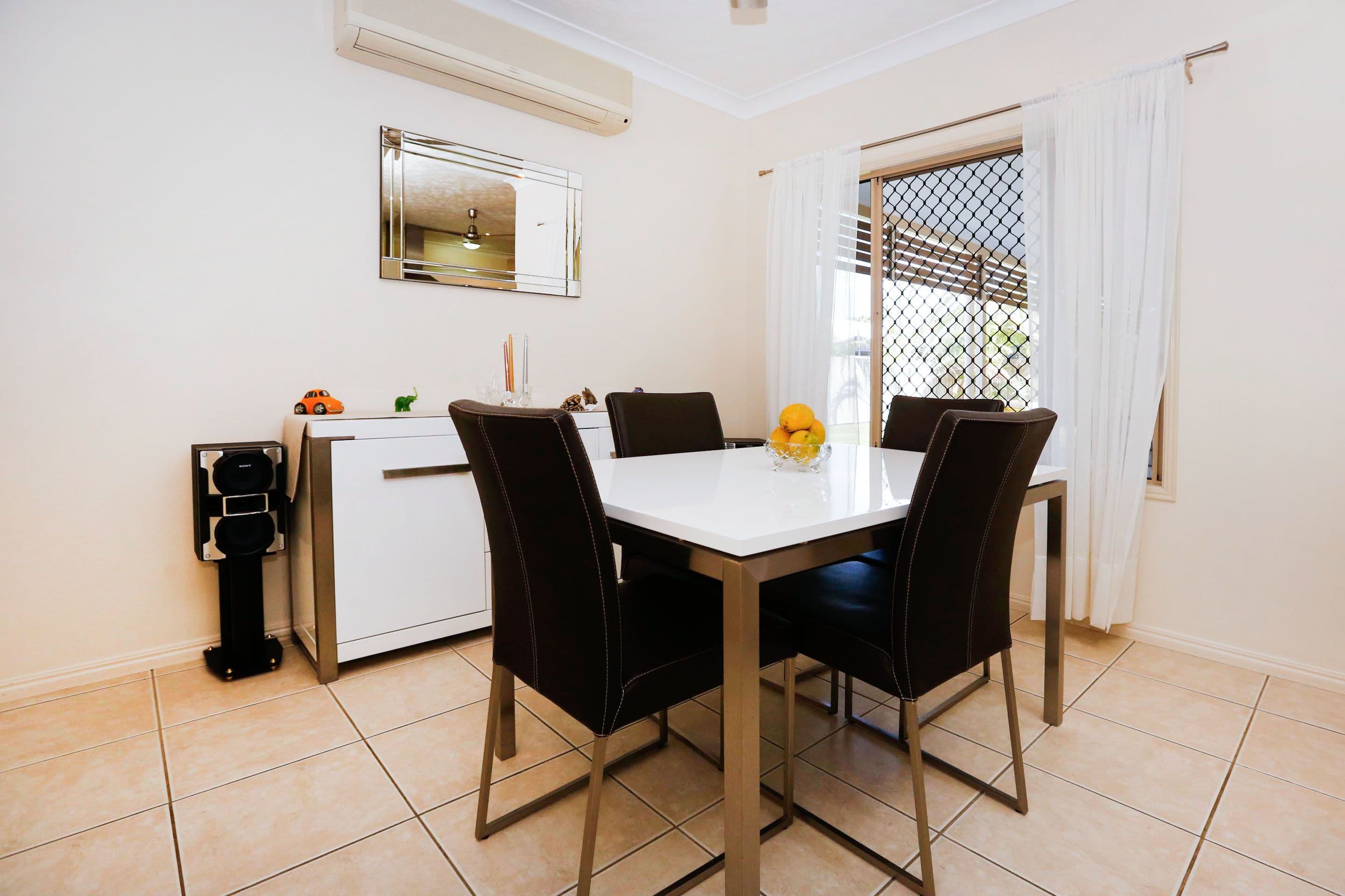 15 Lakeshore Circuit, Idalia QLD 4811, Idalia - Thumbnail 4