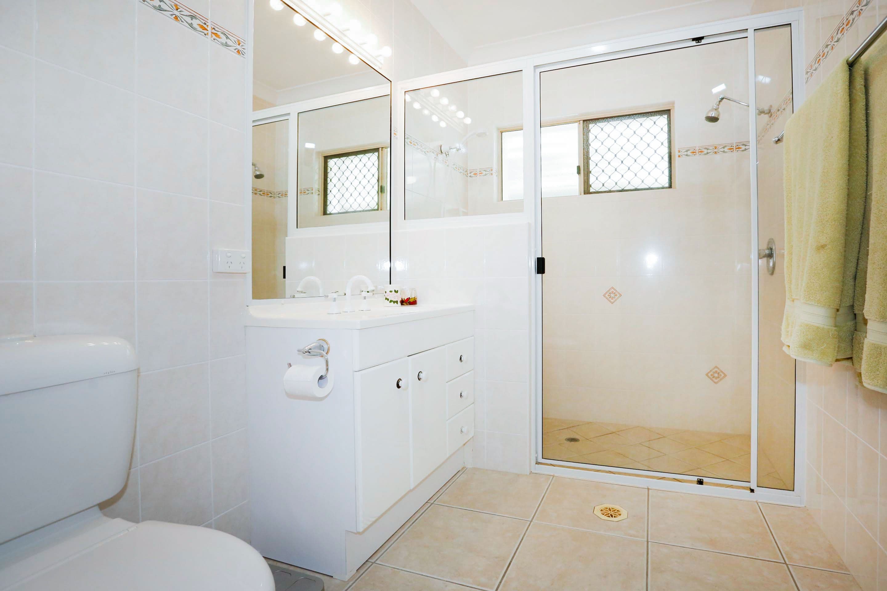 15 Lakeshore Circuit, Idalia QLD 4811, Idalia - Thumbnail 7
