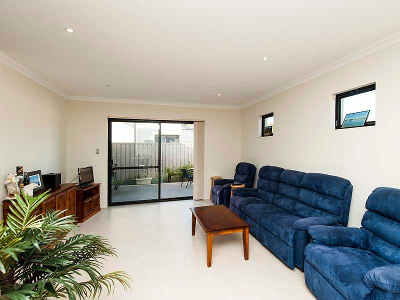 2-9 Harrison Street, Rockingham WA 6168, Rockingham - Thumbnail 4