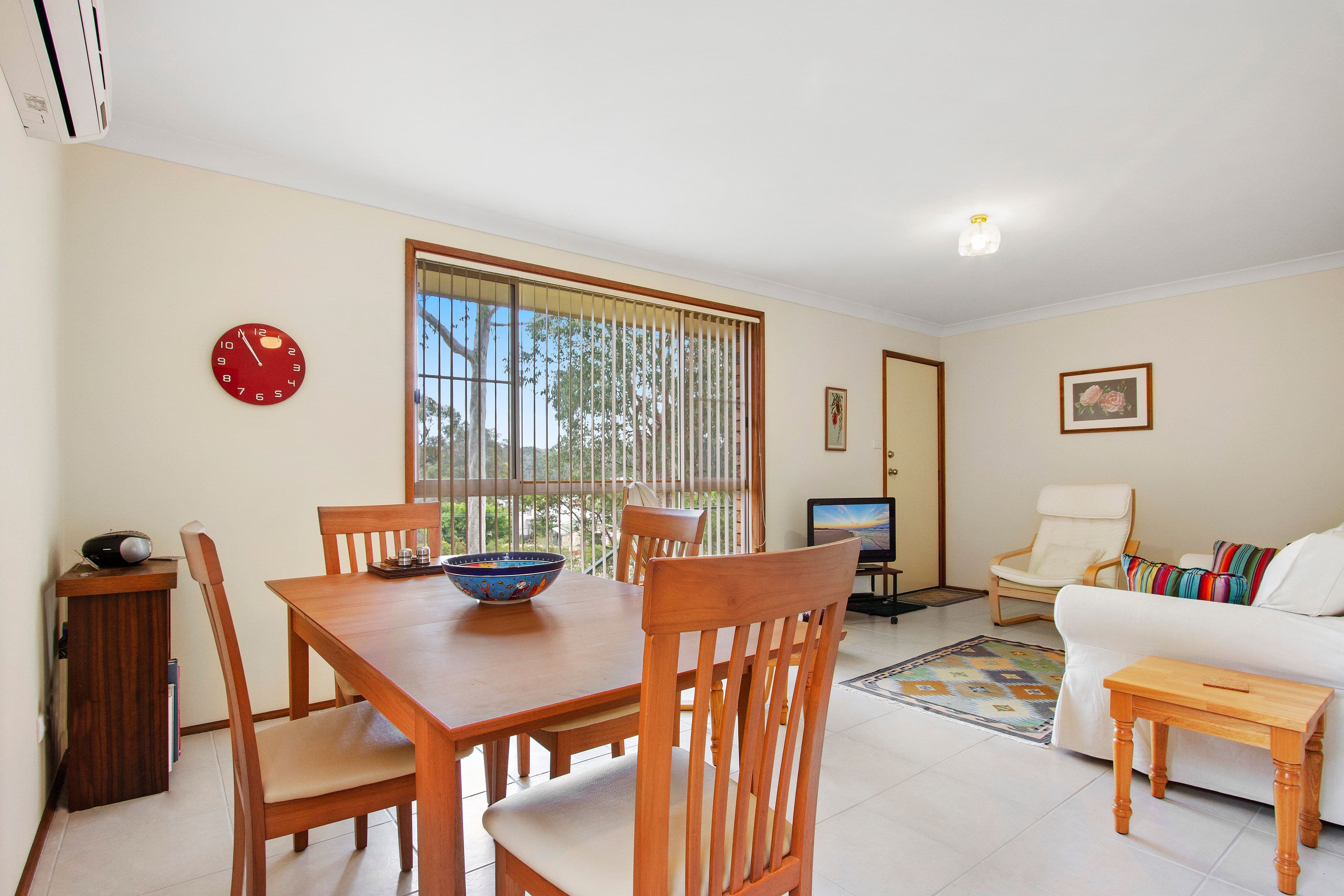 46 Beauty Crescent, Surfside - Thumbnail 3