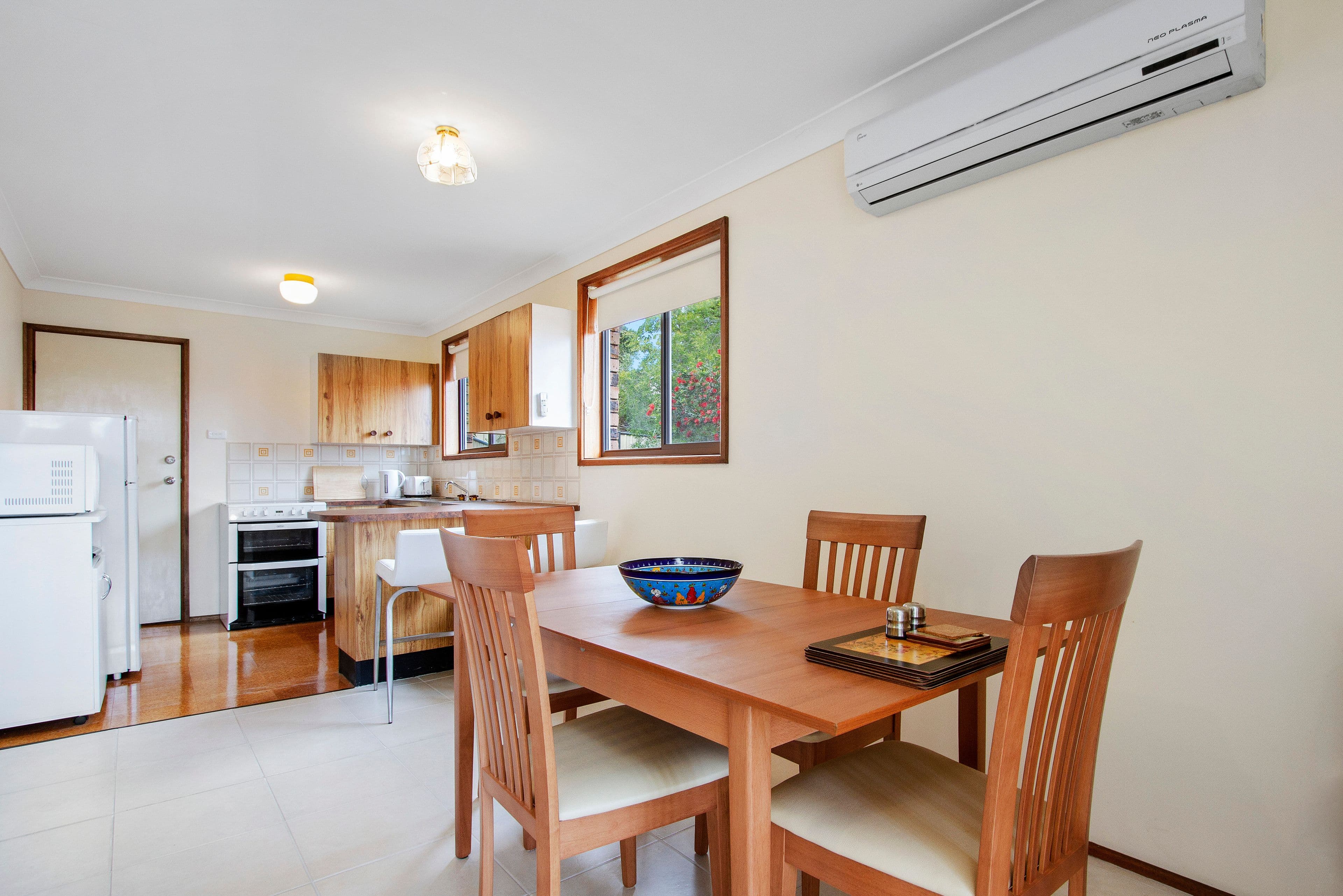 46 Beauty Crescent, Surfside - Thumbnail 4